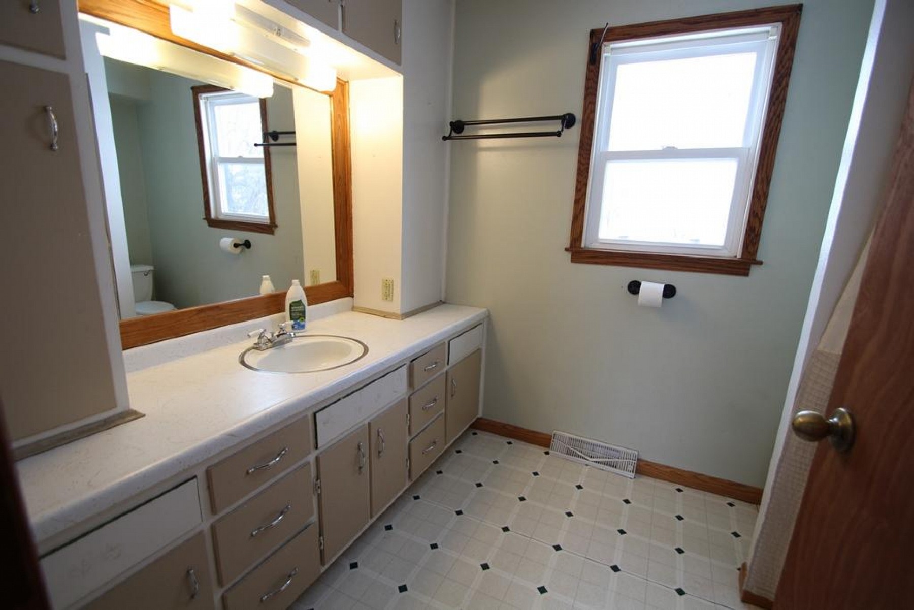 539 JAY Street, Bruce, SD 57220