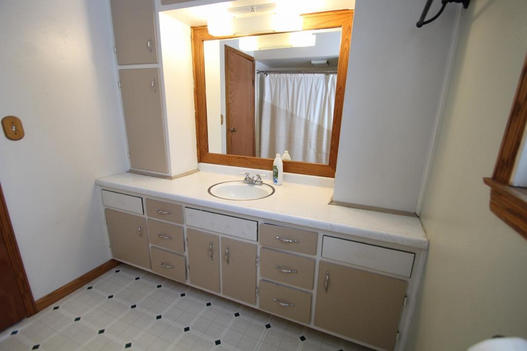 539 JAY Street, Bruce, SD 57220