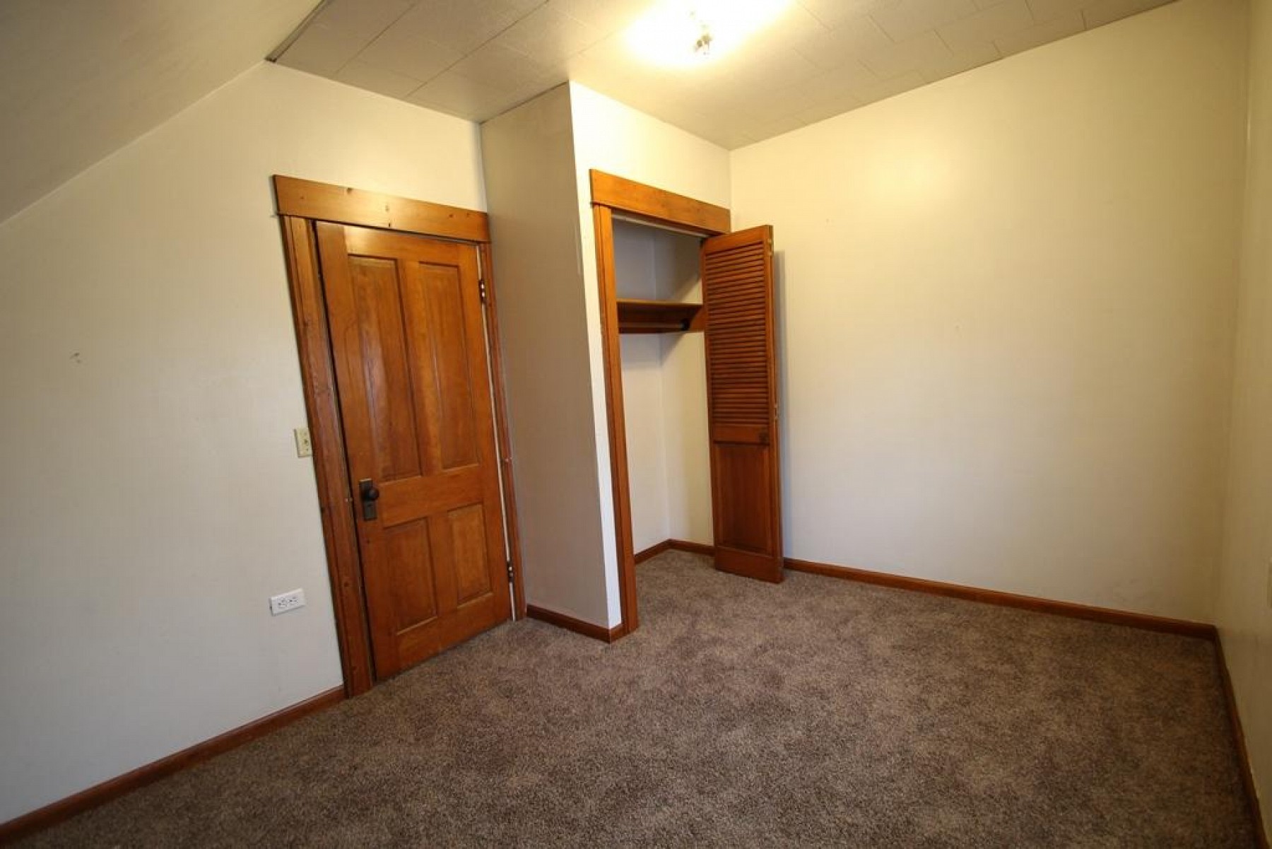 539 JAY Street, Bruce, SD 57220