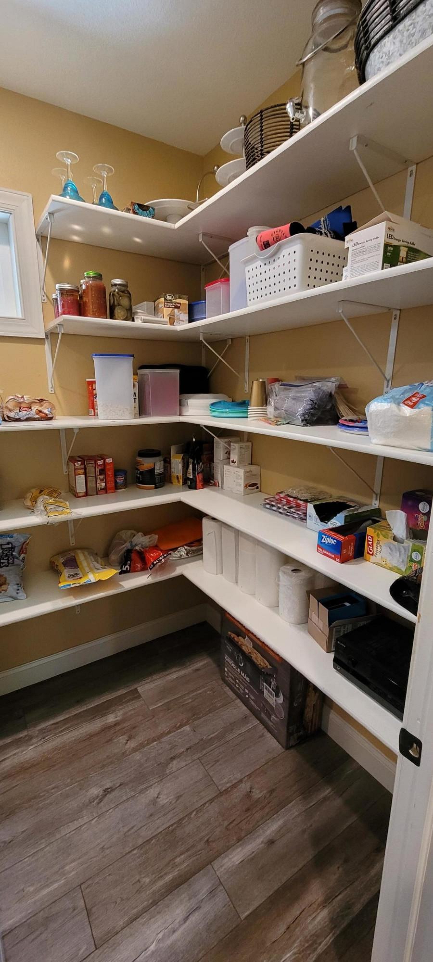 46196 215th Street, Volga, SD 57071