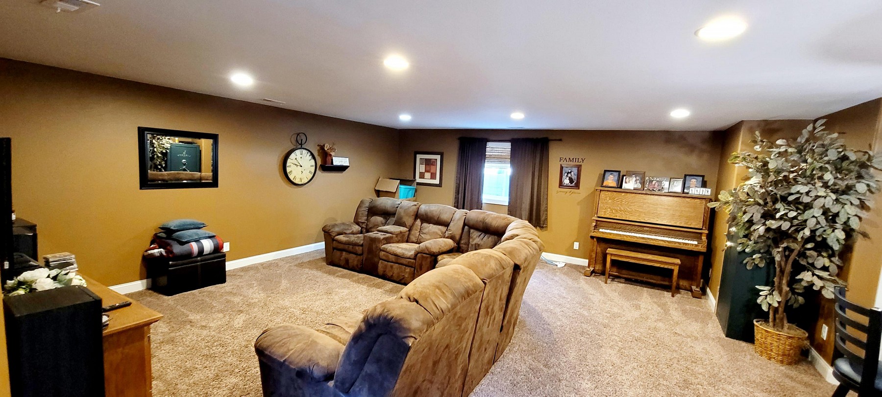 46196 215th Street, Volga, SD 57071