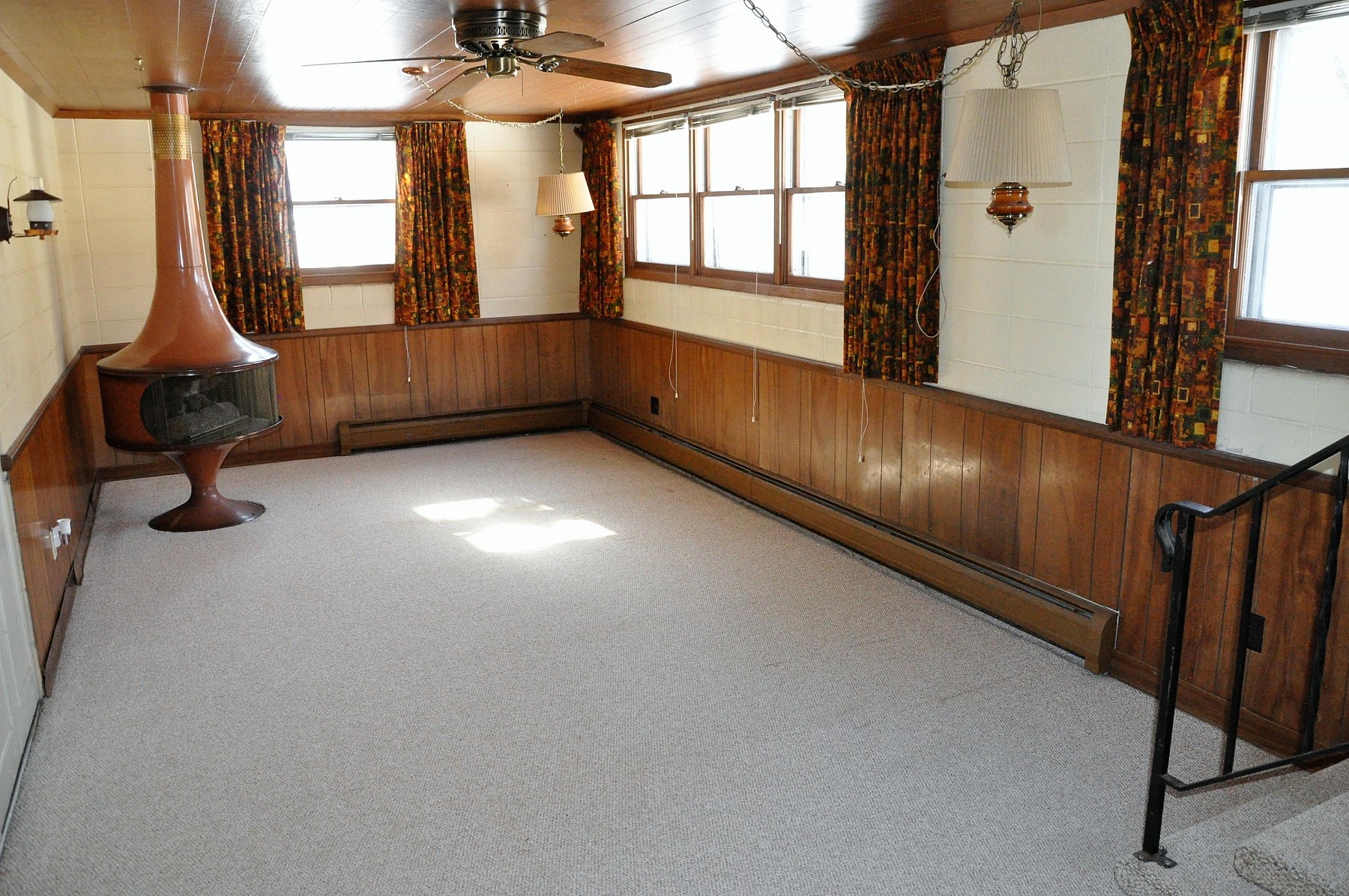 2135 Elmwood Drive, Brookings, SD 57006