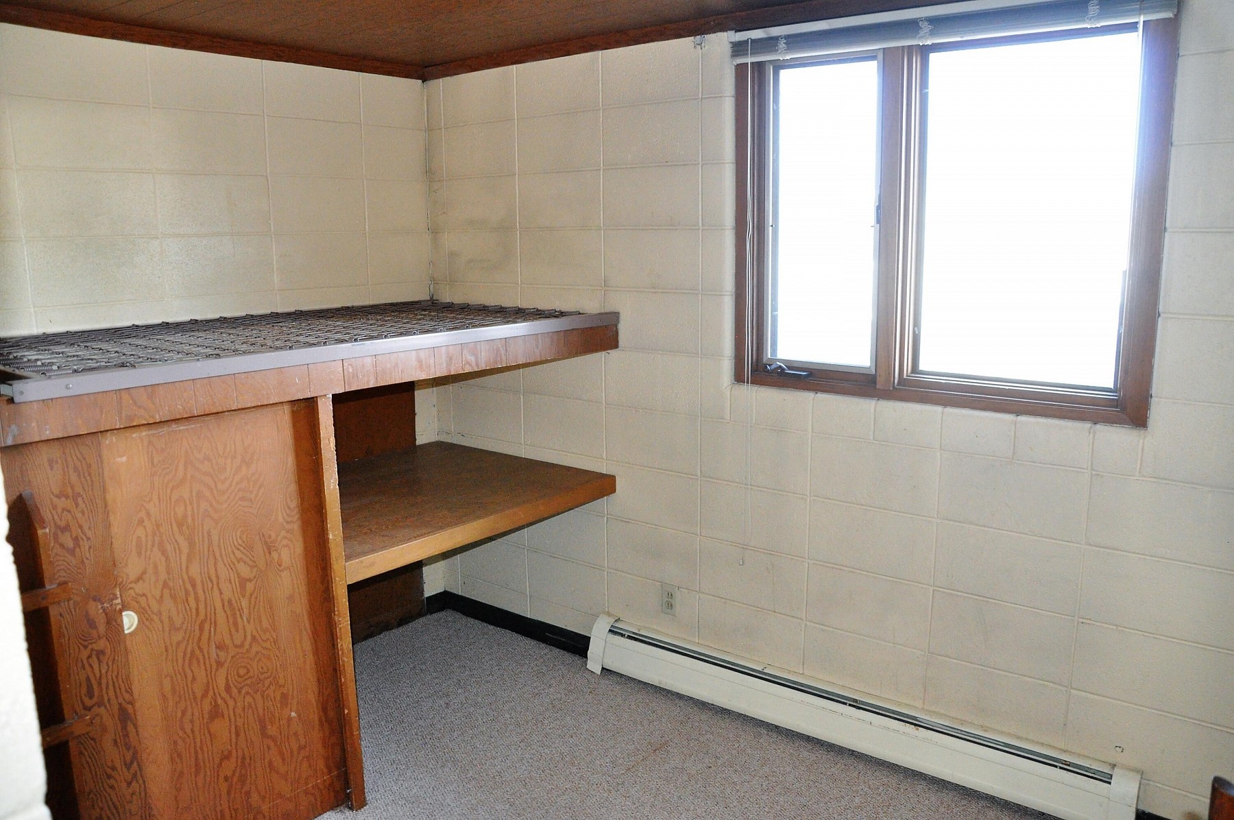 2135 Elmwood Drive, Brookings, SD 57006