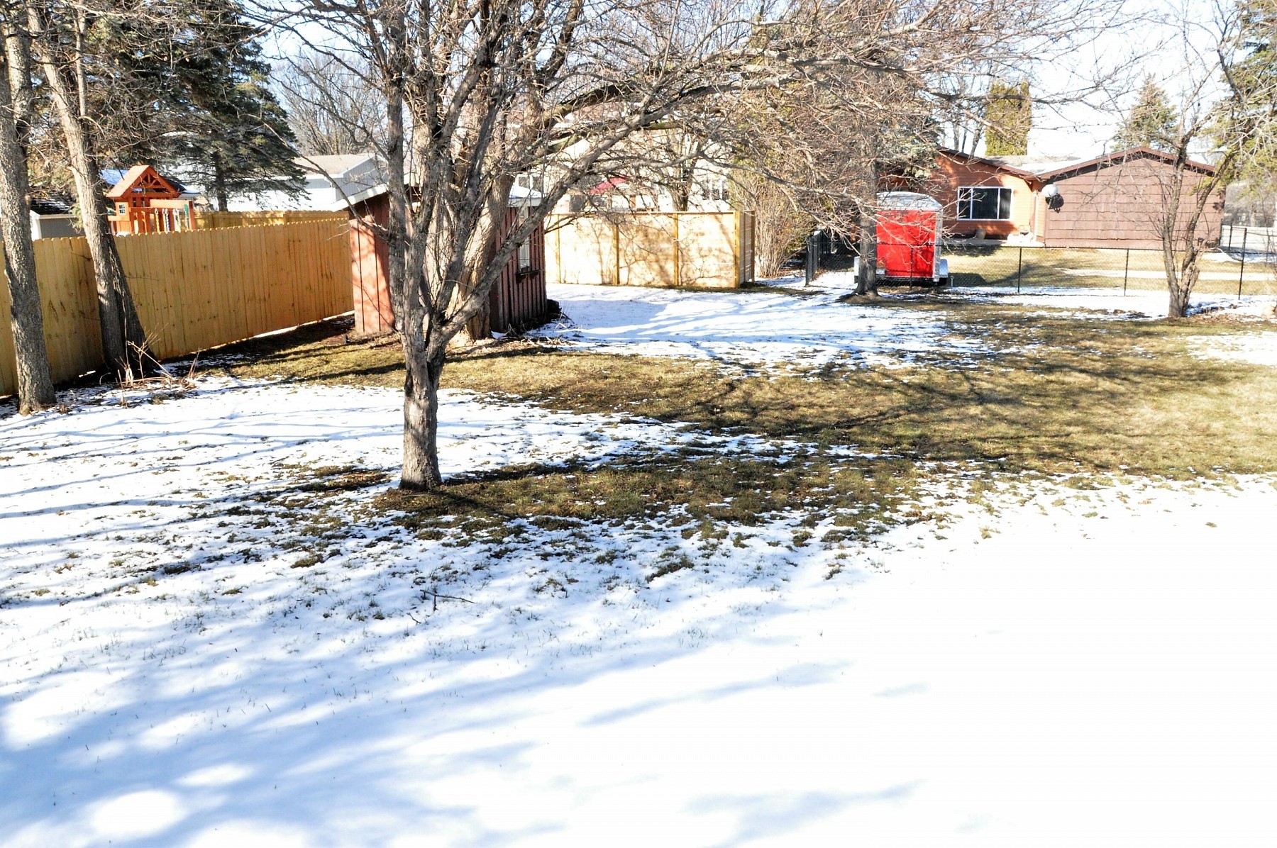 2135 Elmwood Drive, Brookings, SD 57006