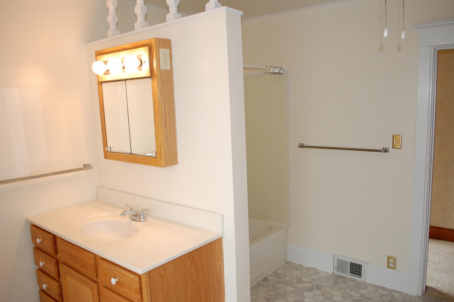 116 1st Avenue, Flandreau, SD 57028