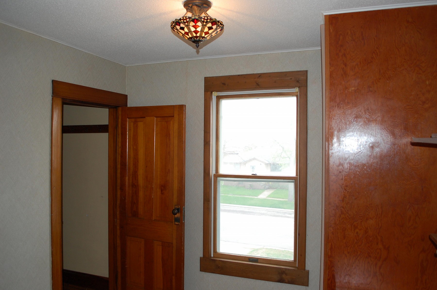 116 1st Avenue, Flandreau, SD 57028