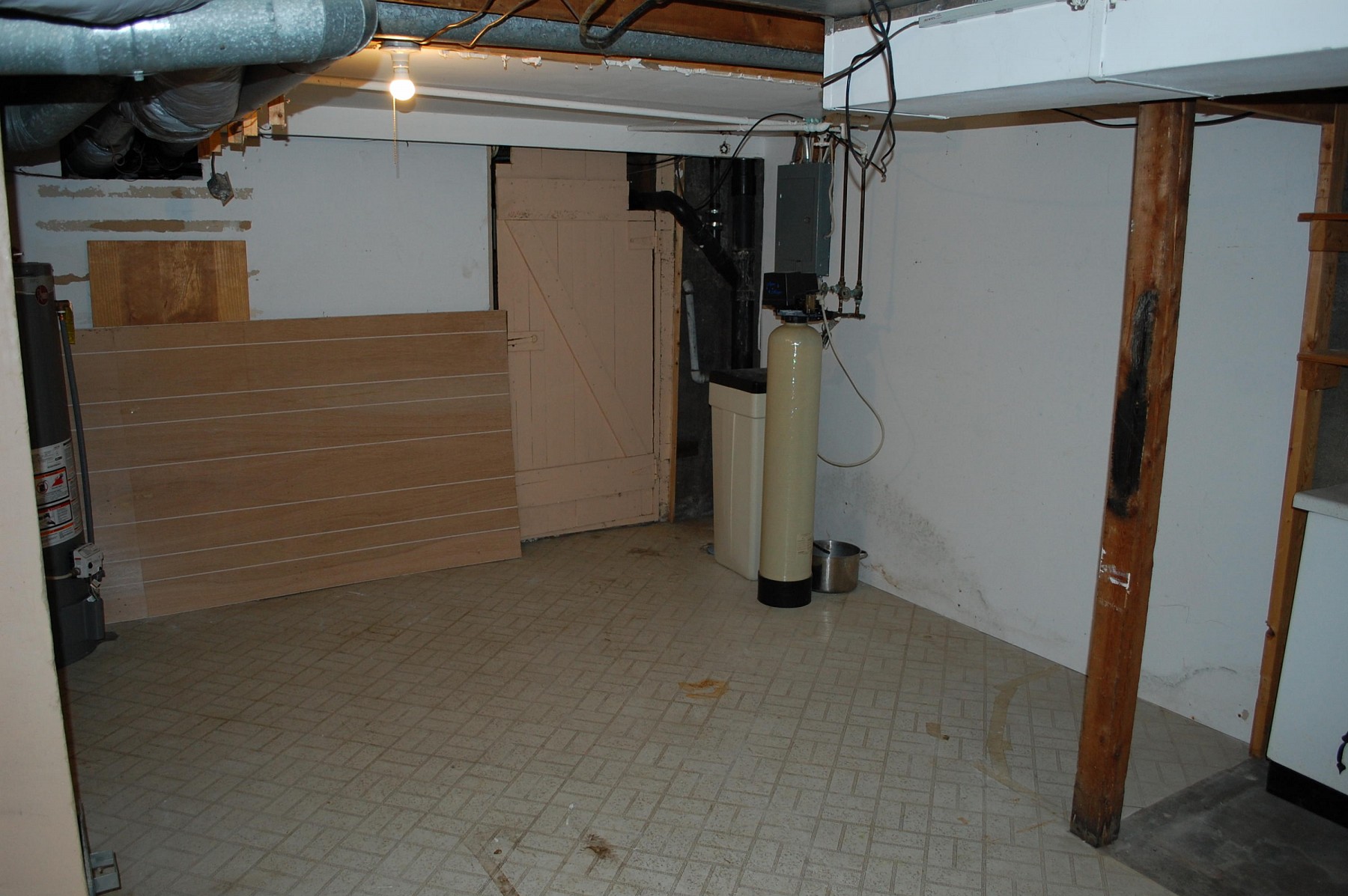 116 1st Avenue, Flandreau, SD 57028