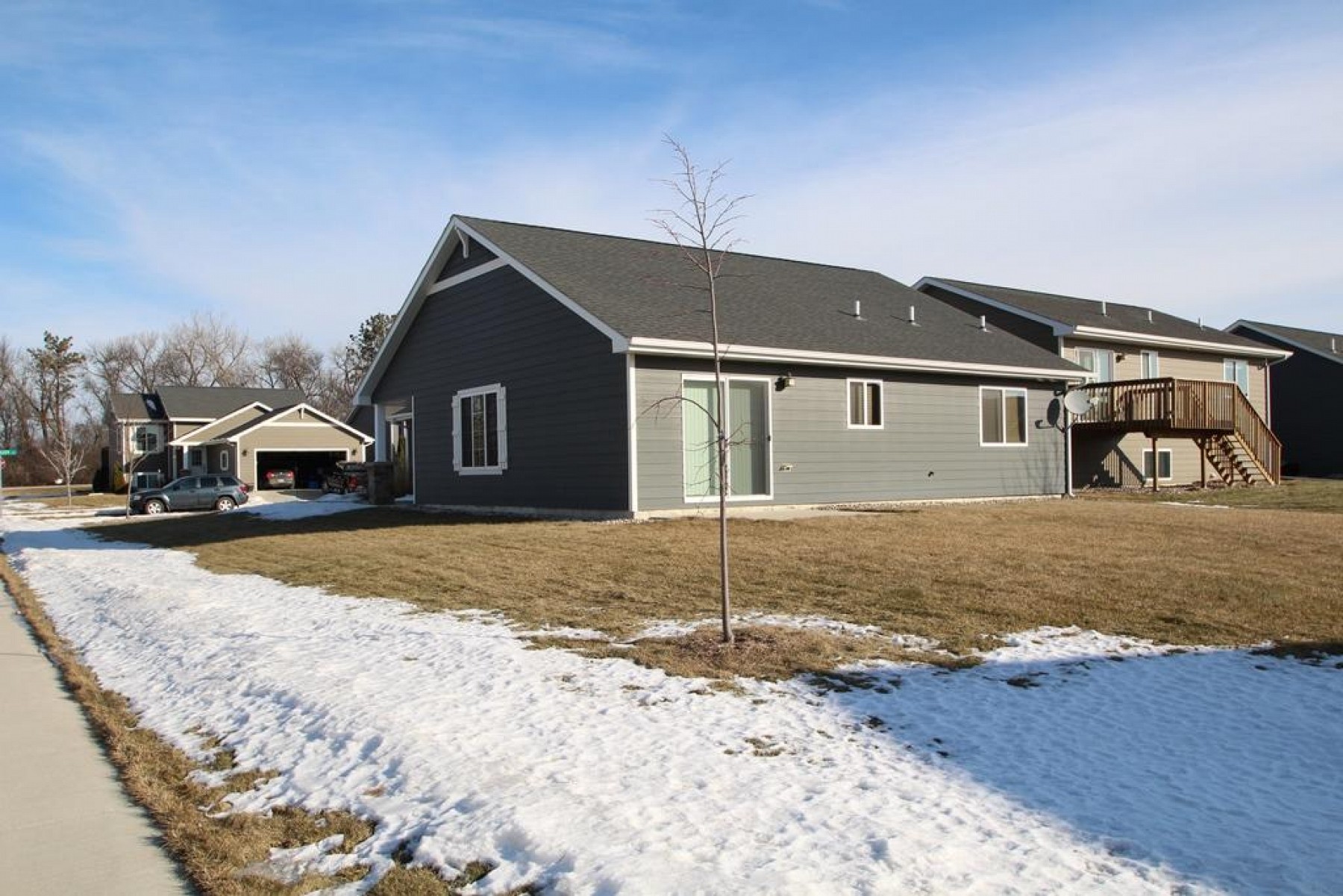 727 NAPA VALLEY Street, Brookings, SD 57006