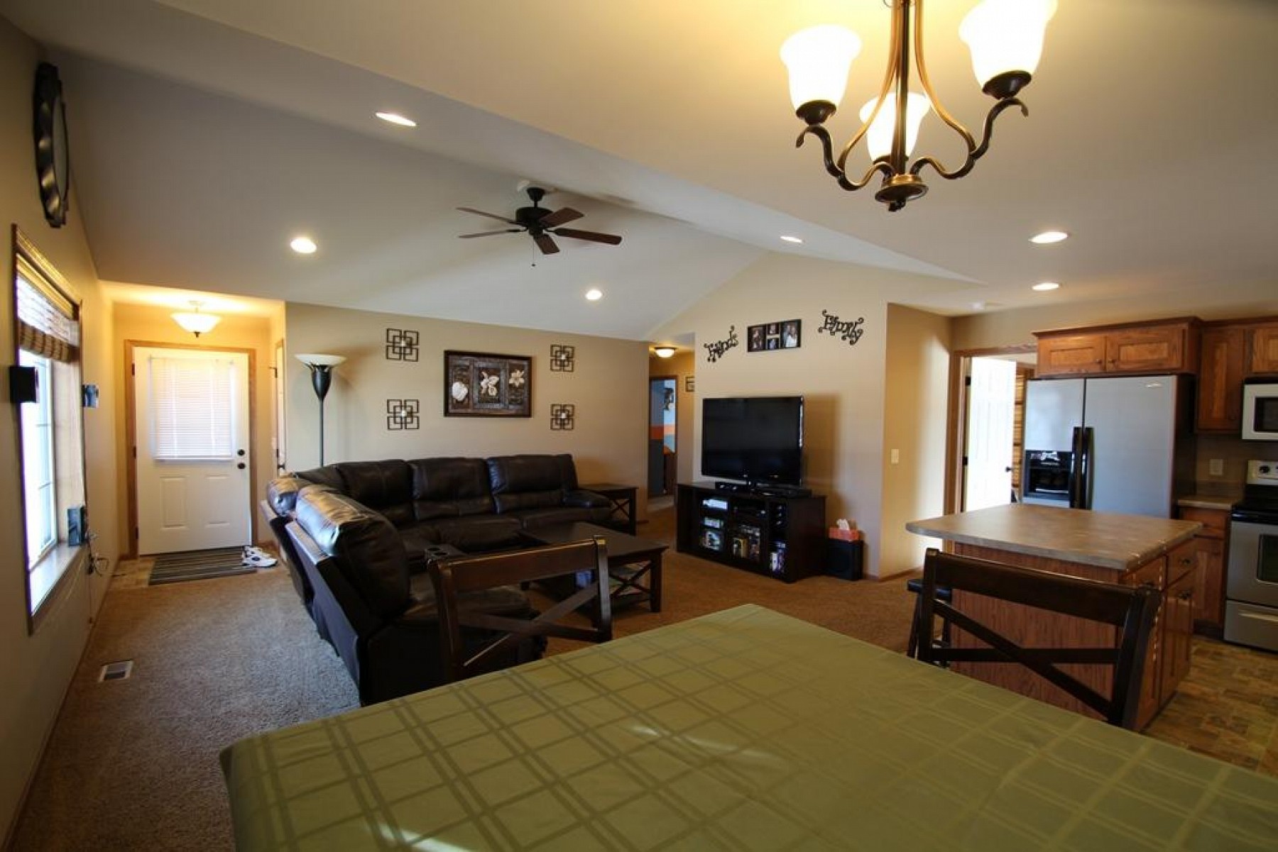 727 NAPA VALLEY Street, Brookings, SD 57006