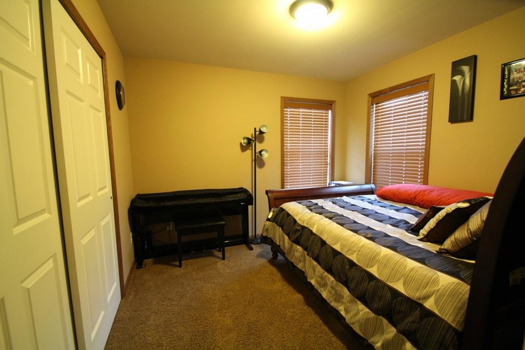 727 NAPA VALLEY Street, Brookings, SD 57006