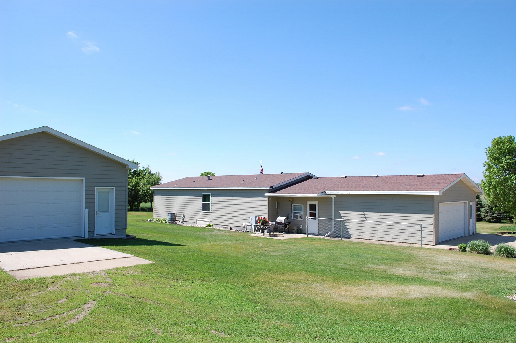 1115 20th Street S, Brookings, SD 57006