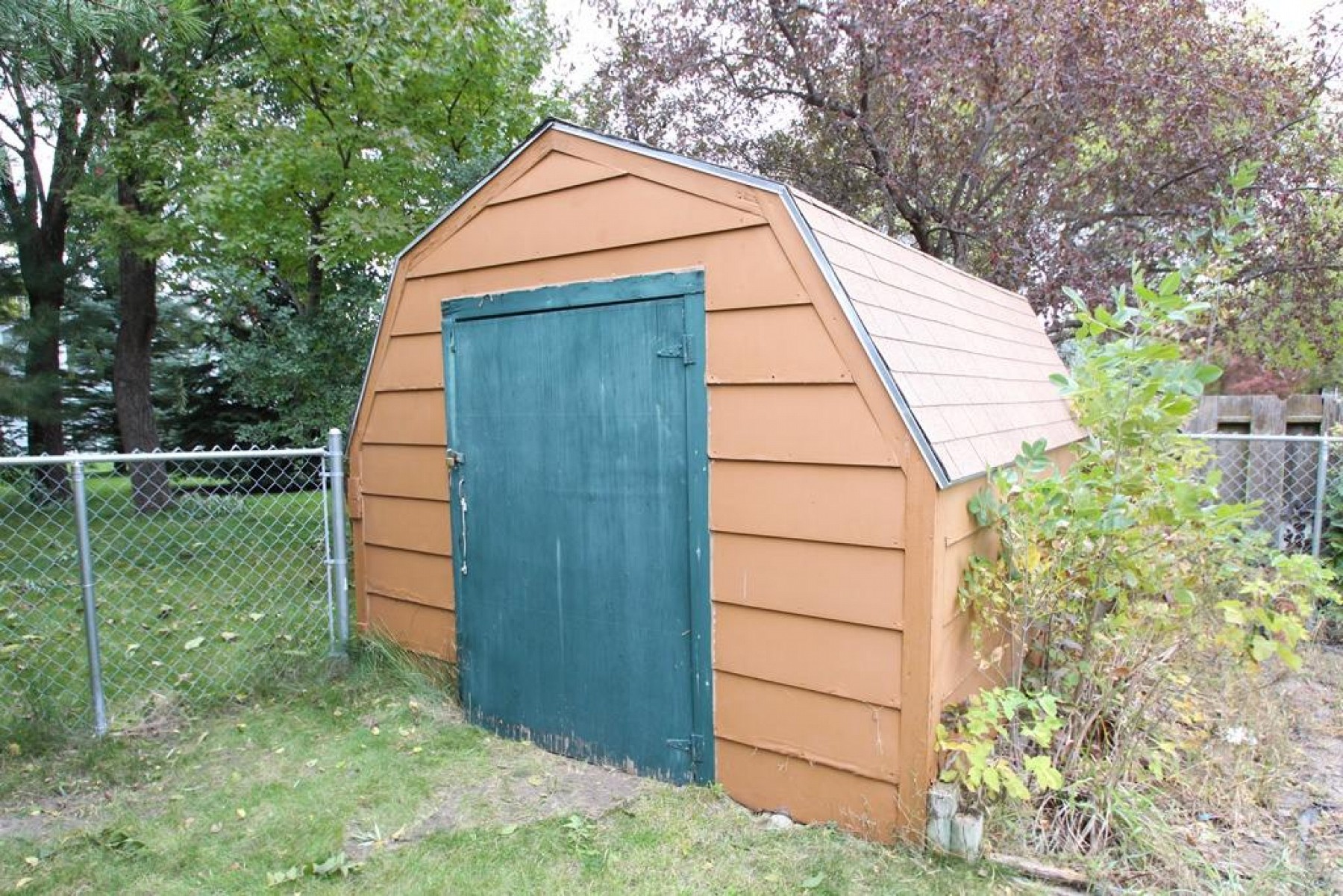 435 Hunters Ridge Road, Brookings, SD 57006