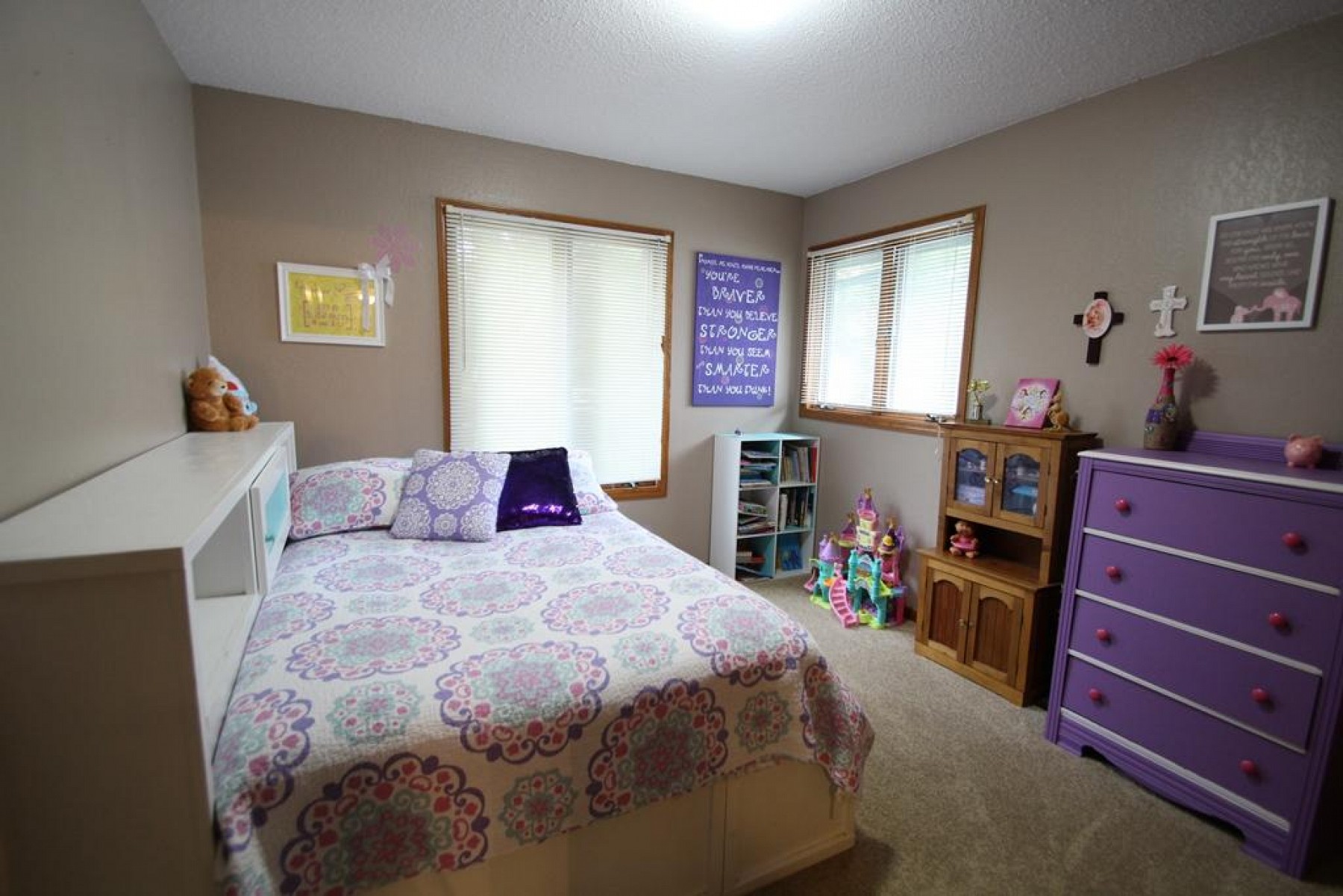 435 Hunters Ridge Road, Brookings, SD 57006