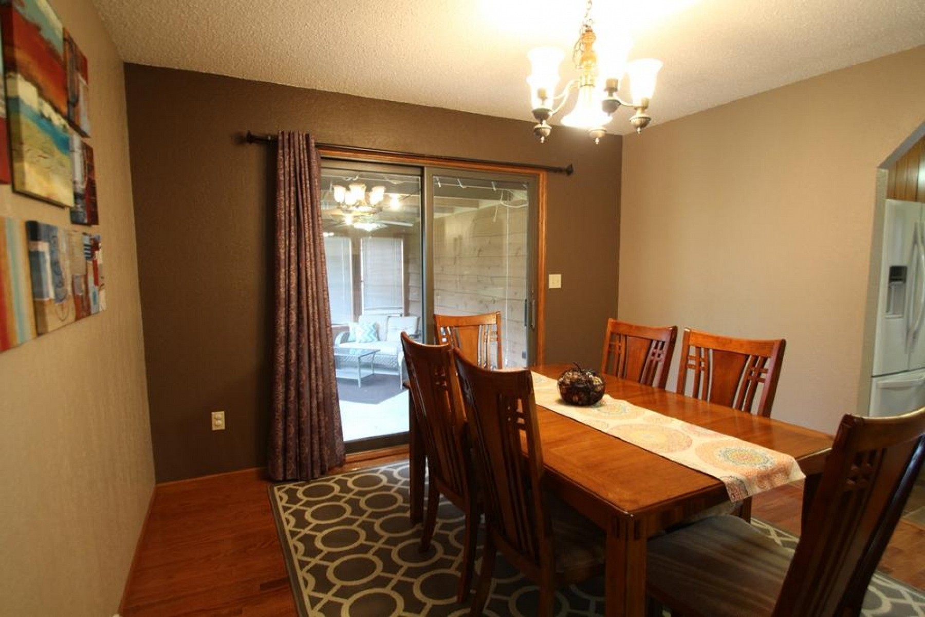 435 Hunters Ridge Road, Brookings, SD 57006