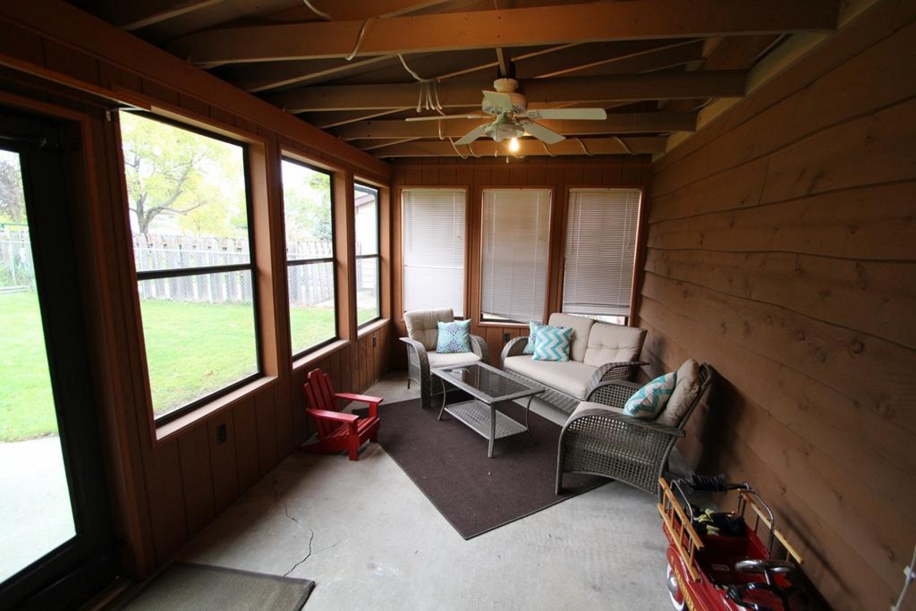 435 Hunters Ridge Road, Brookings, SD 57006