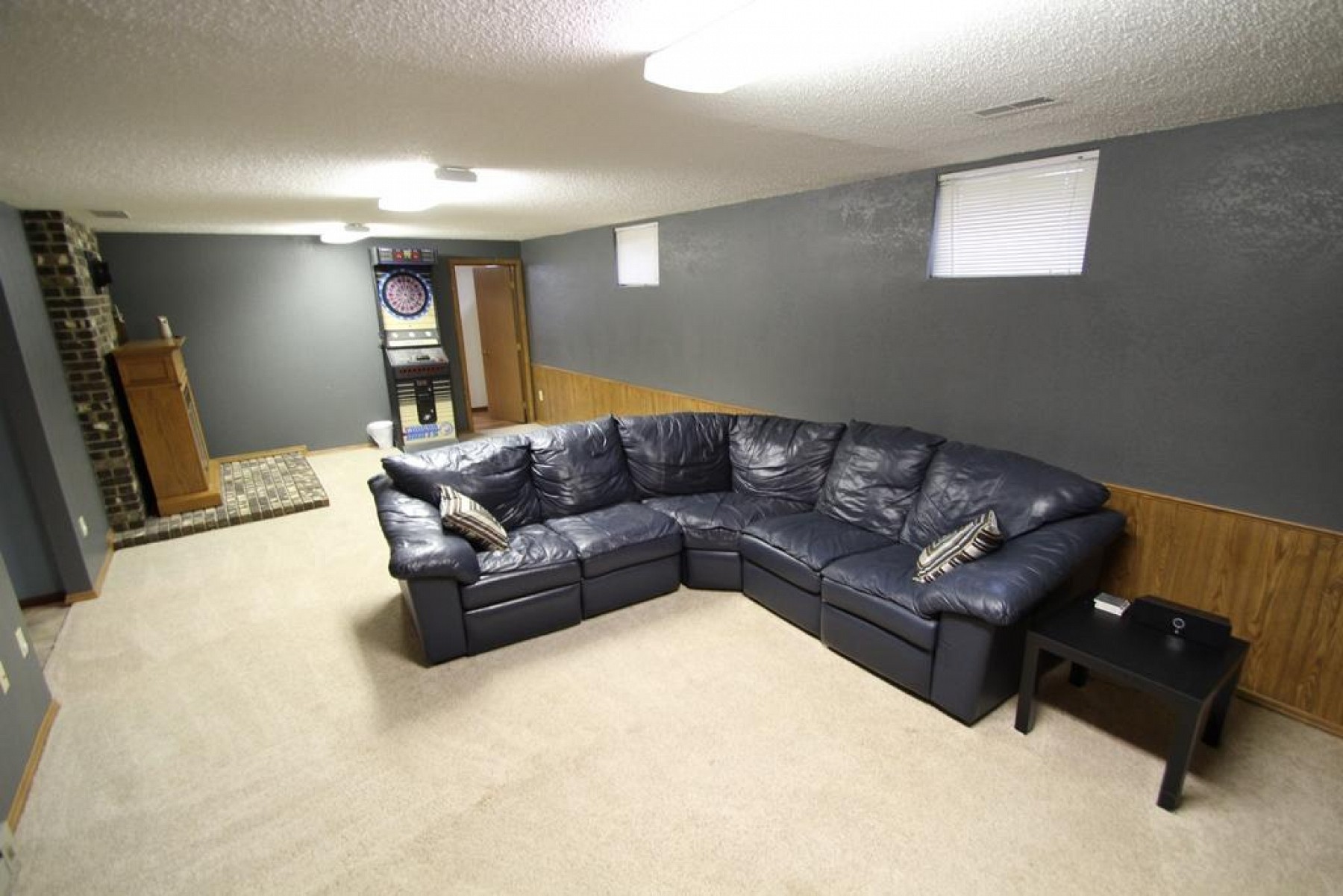 435 Hunters Ridge Road, Brookings, SD 57006