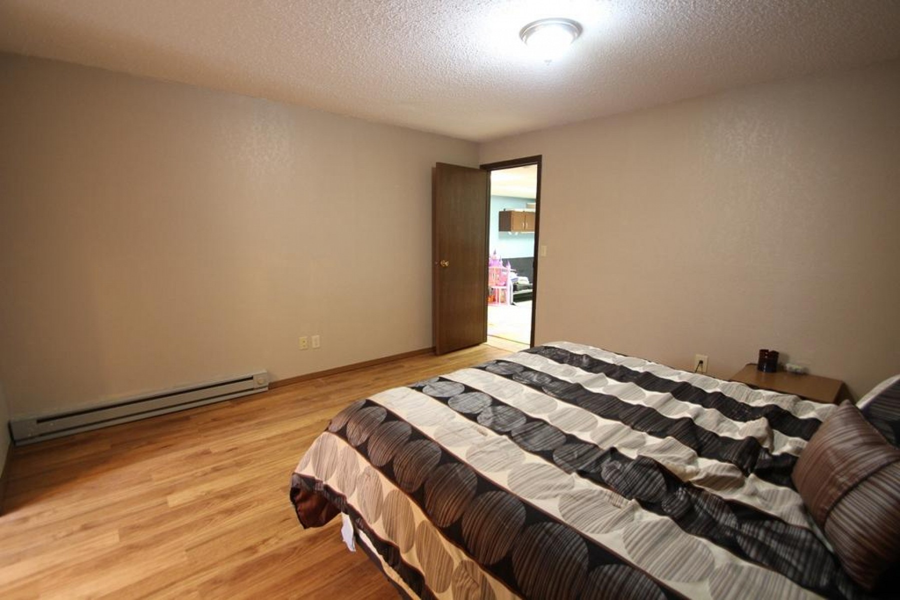 435 Hunters Ridge Road, Brookings, SD 57006