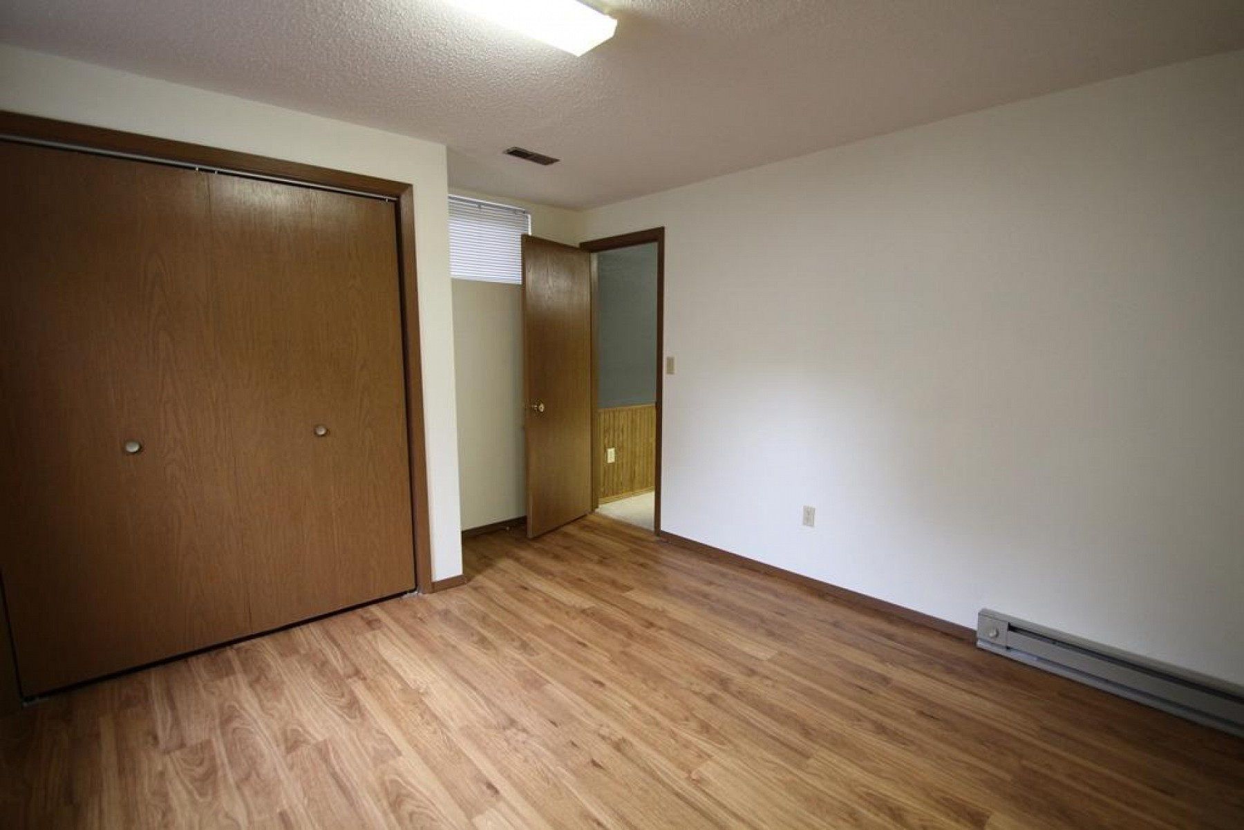 435 Hunters Ridge Road, Brookings, SD 57006