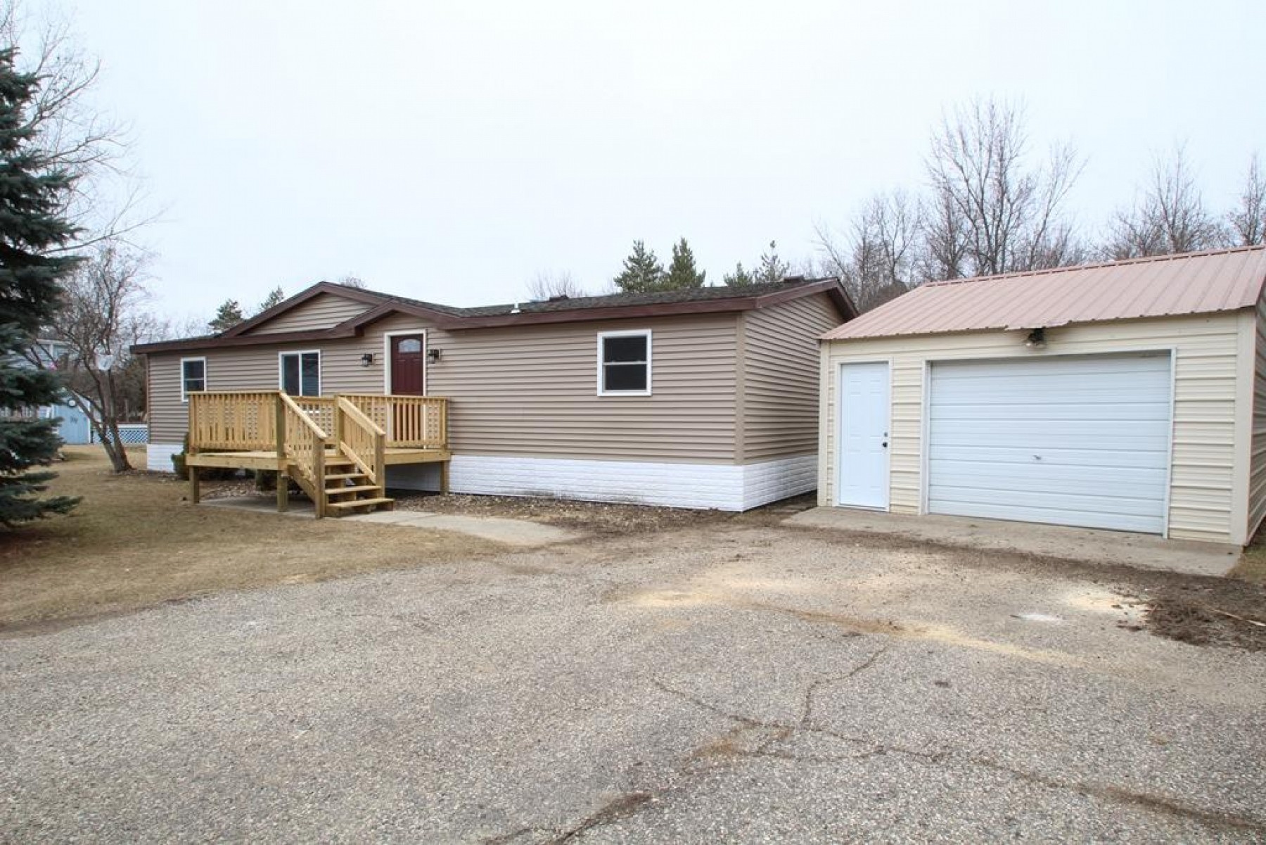 506 E, Brookings, SD 57006