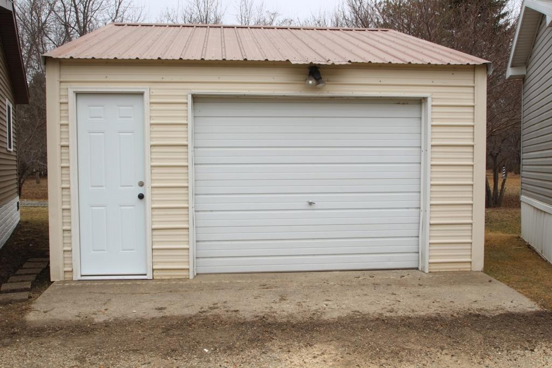 506 E, Brookings, SD 57006