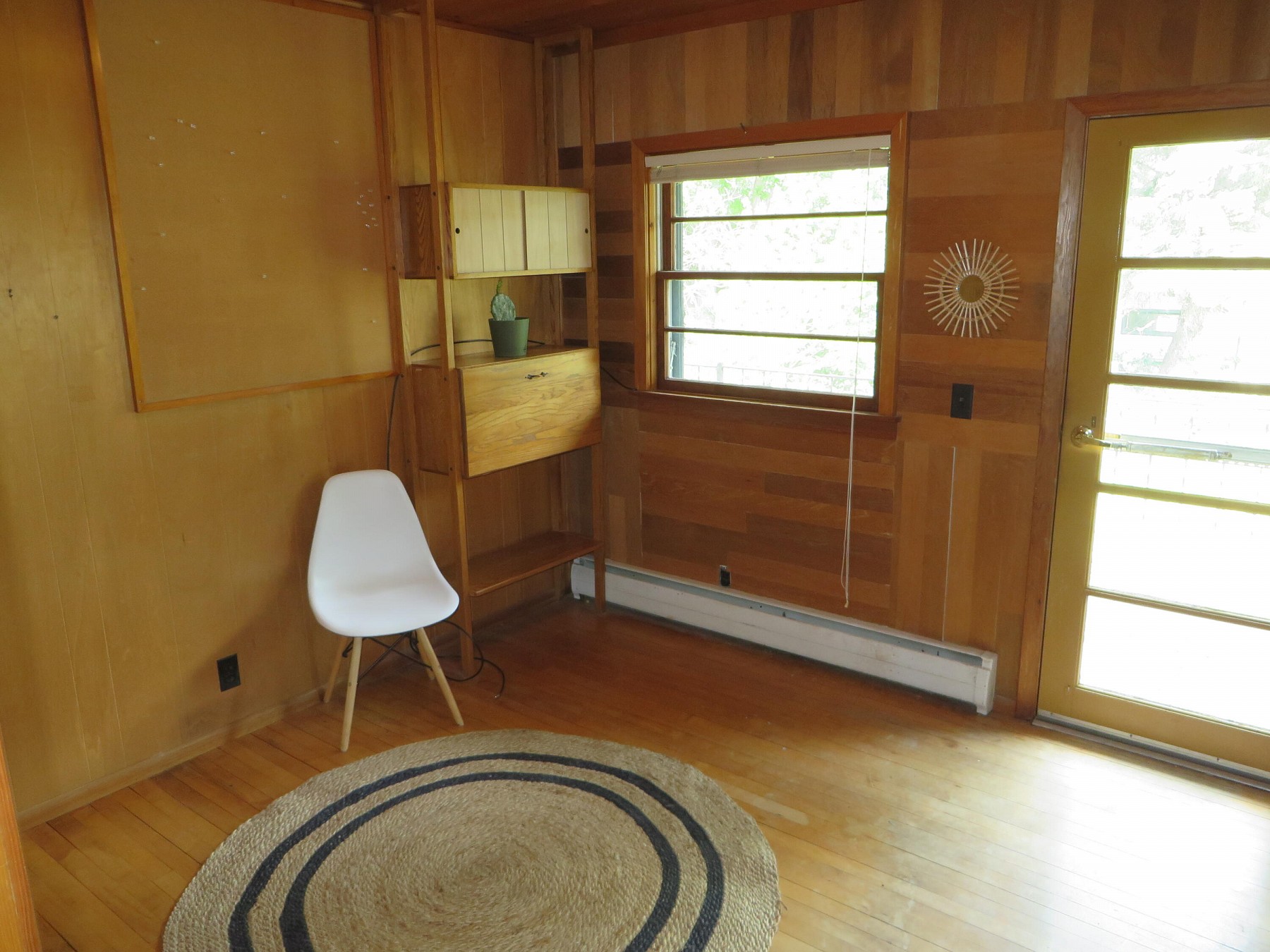 310 Fremont Avenue N, Lake Preston, SD 57249