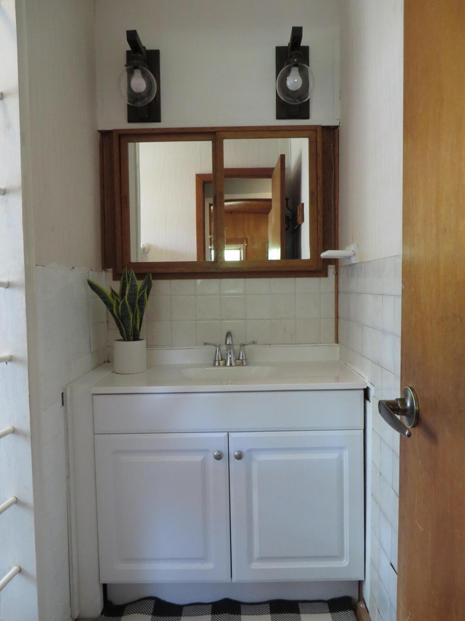 310 Fremont Avenue N, Lake Preston, SD 57249