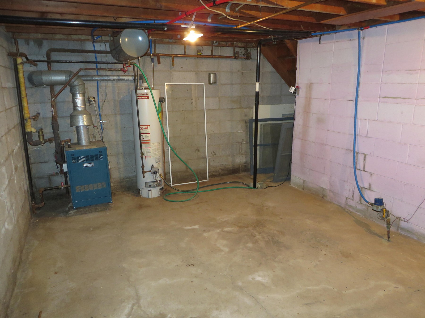 310 Fremont Avenue N, Lake Preston, SD 57249