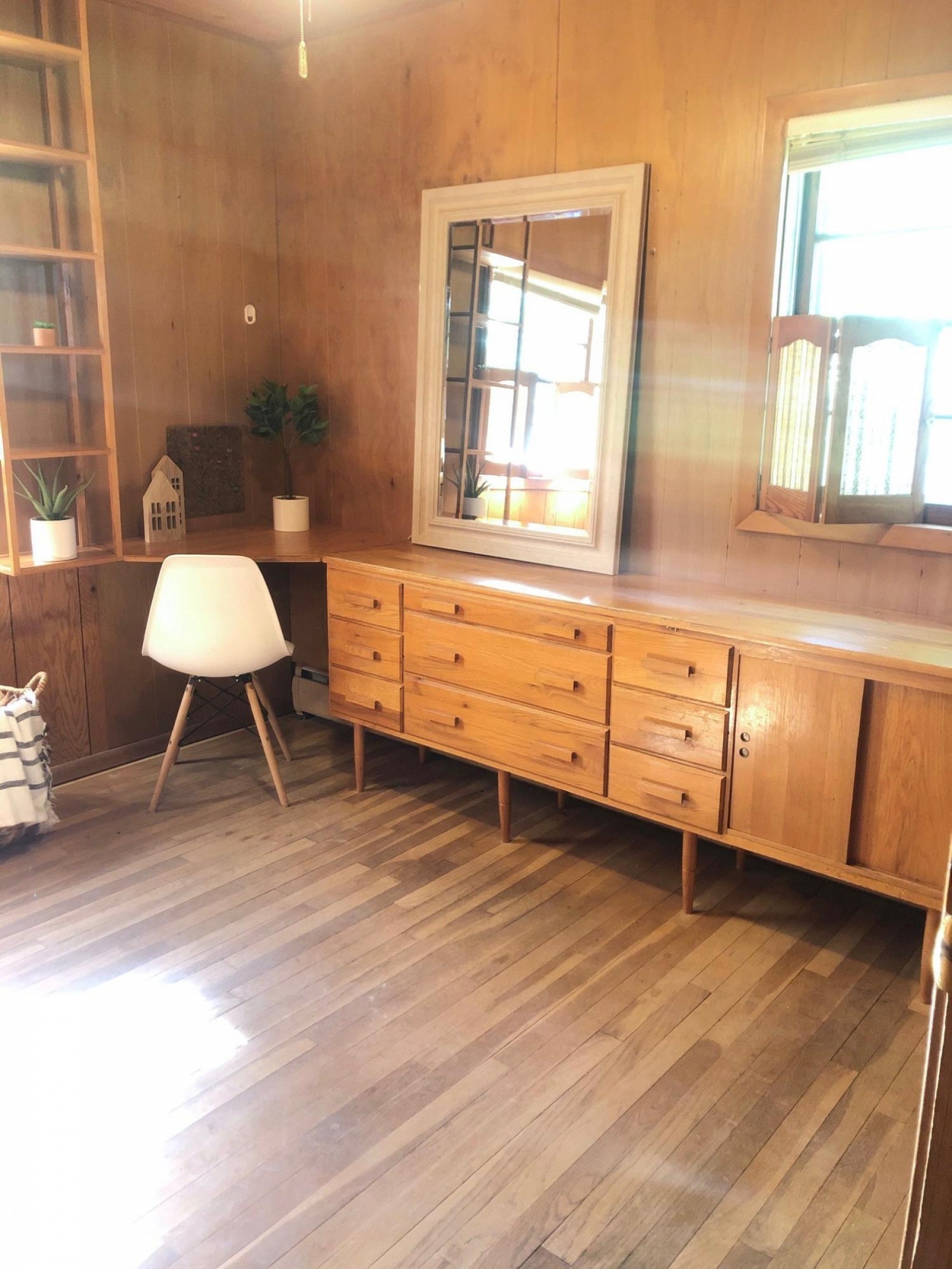 310 Fremont Avenue N, Lake Preston, SD 57249