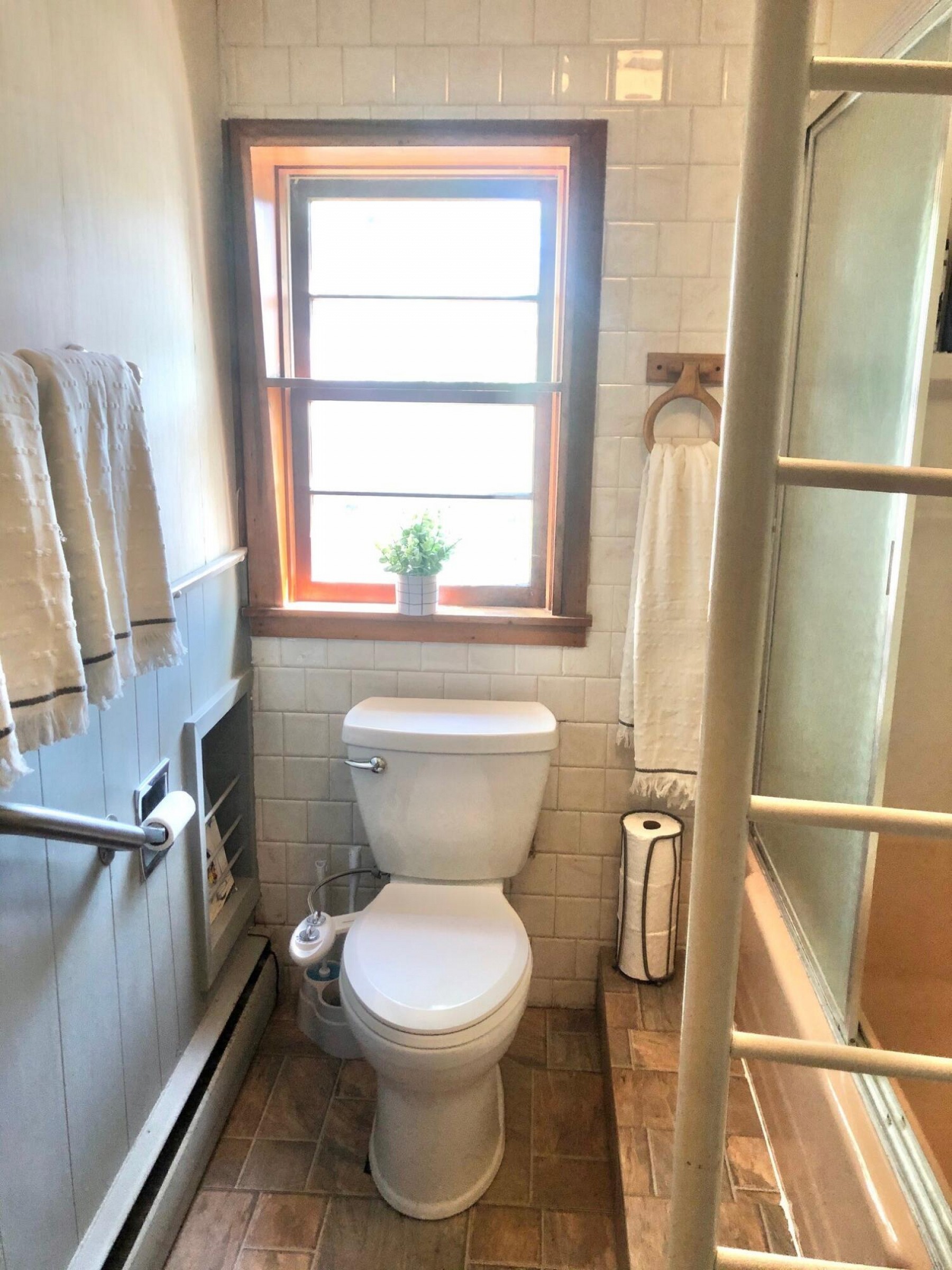 310 Fremont Avenue N, Lake Preston, SD 57249