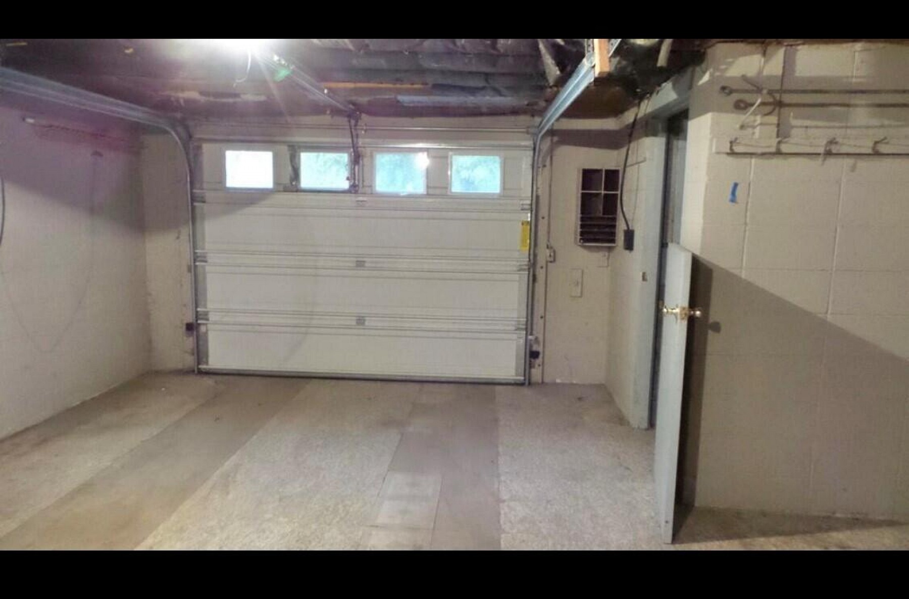 310 Fremont Avenue N, Lake Preston, SD 57249