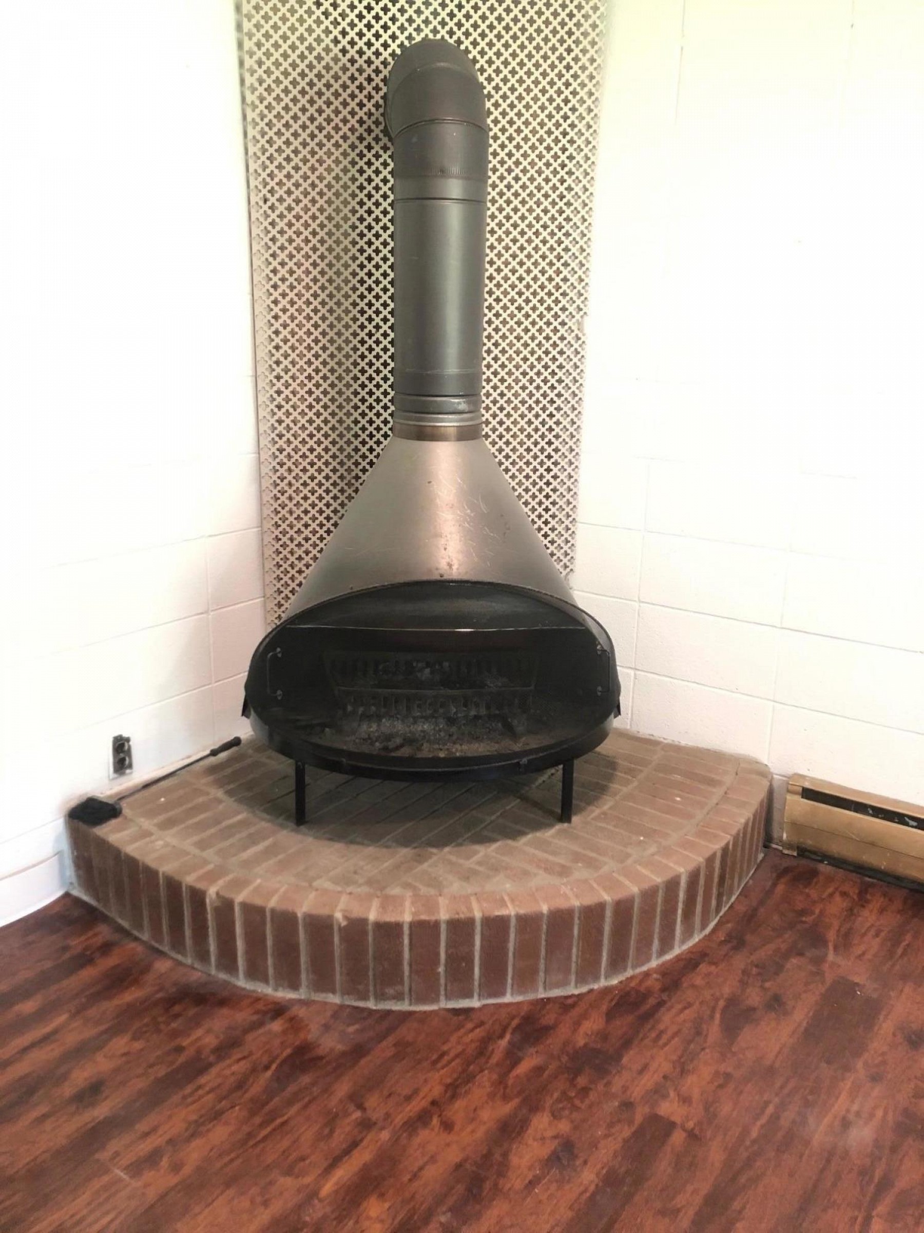 310 Fremont Avenue N, Lake Preston, SD 57249