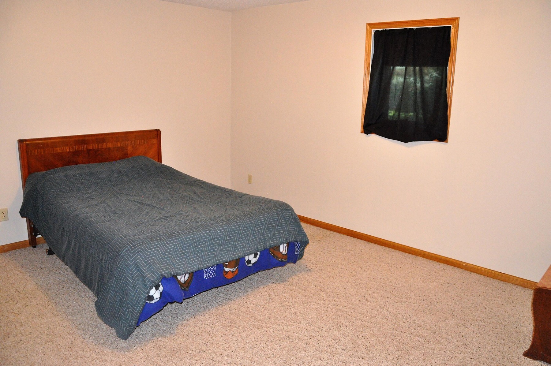 1004 Hammond Avenue, Brookings, SD 57006