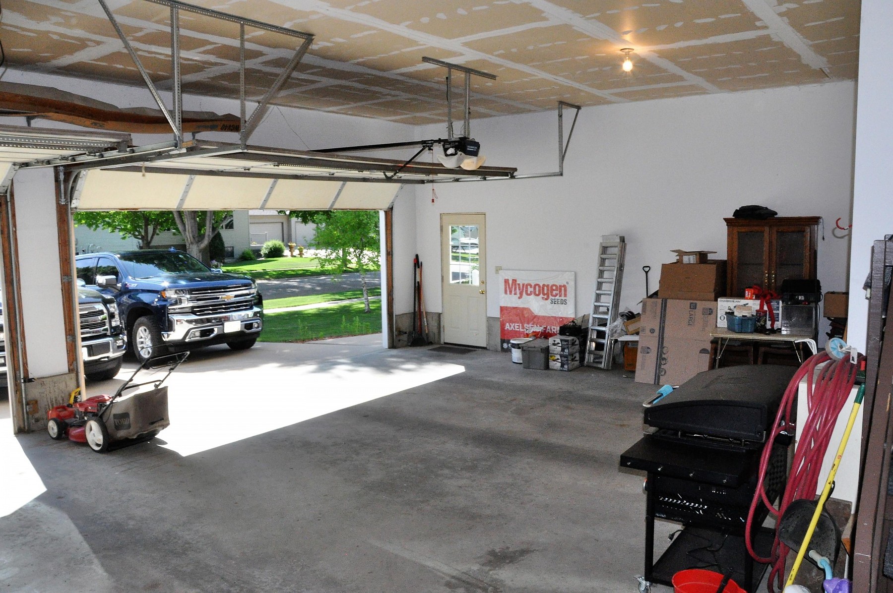 1004 Hammond Avenue, Brookings, SD 57006