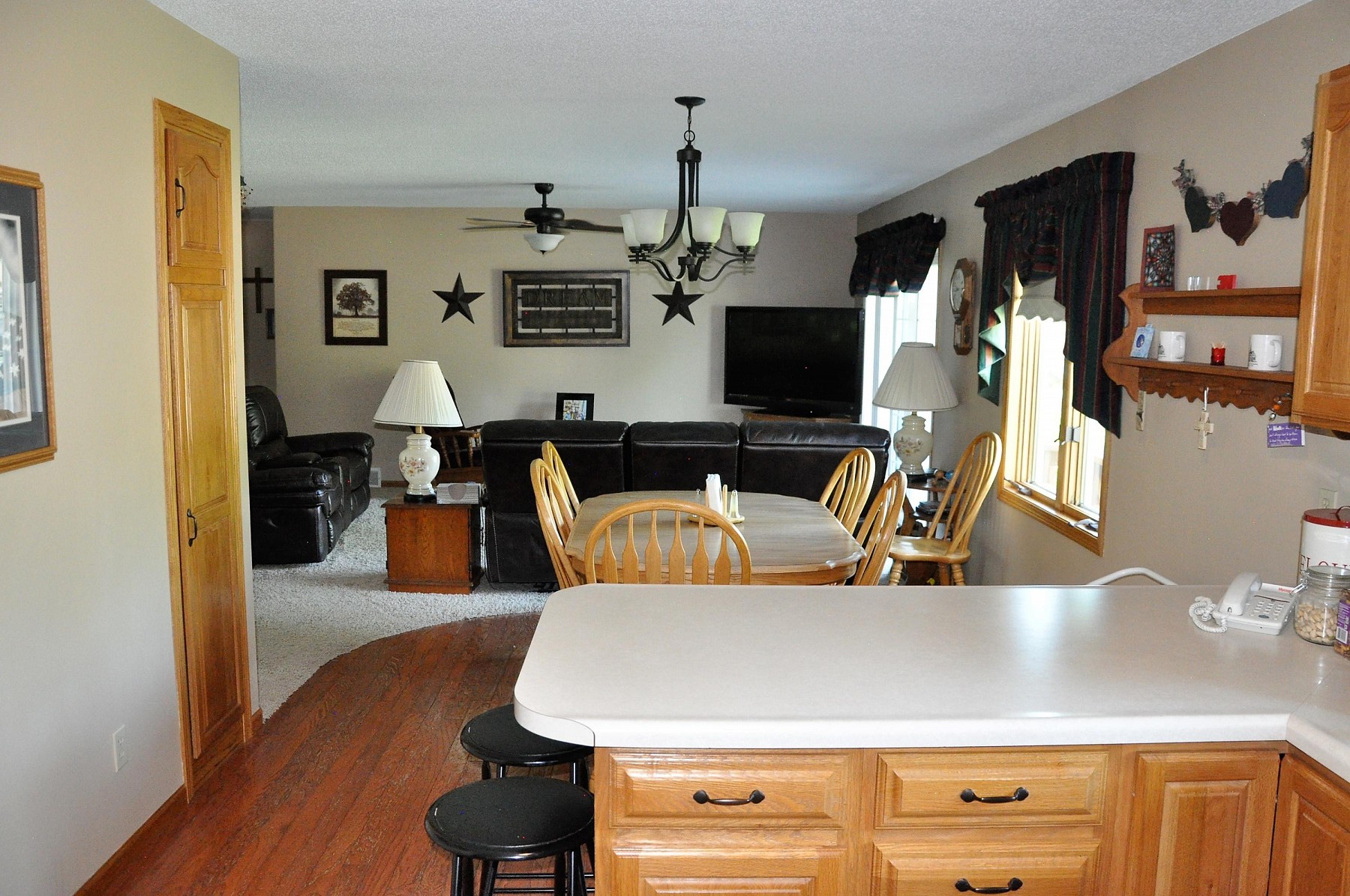 1004 Hammond Avenue, Brookings, SD 57006