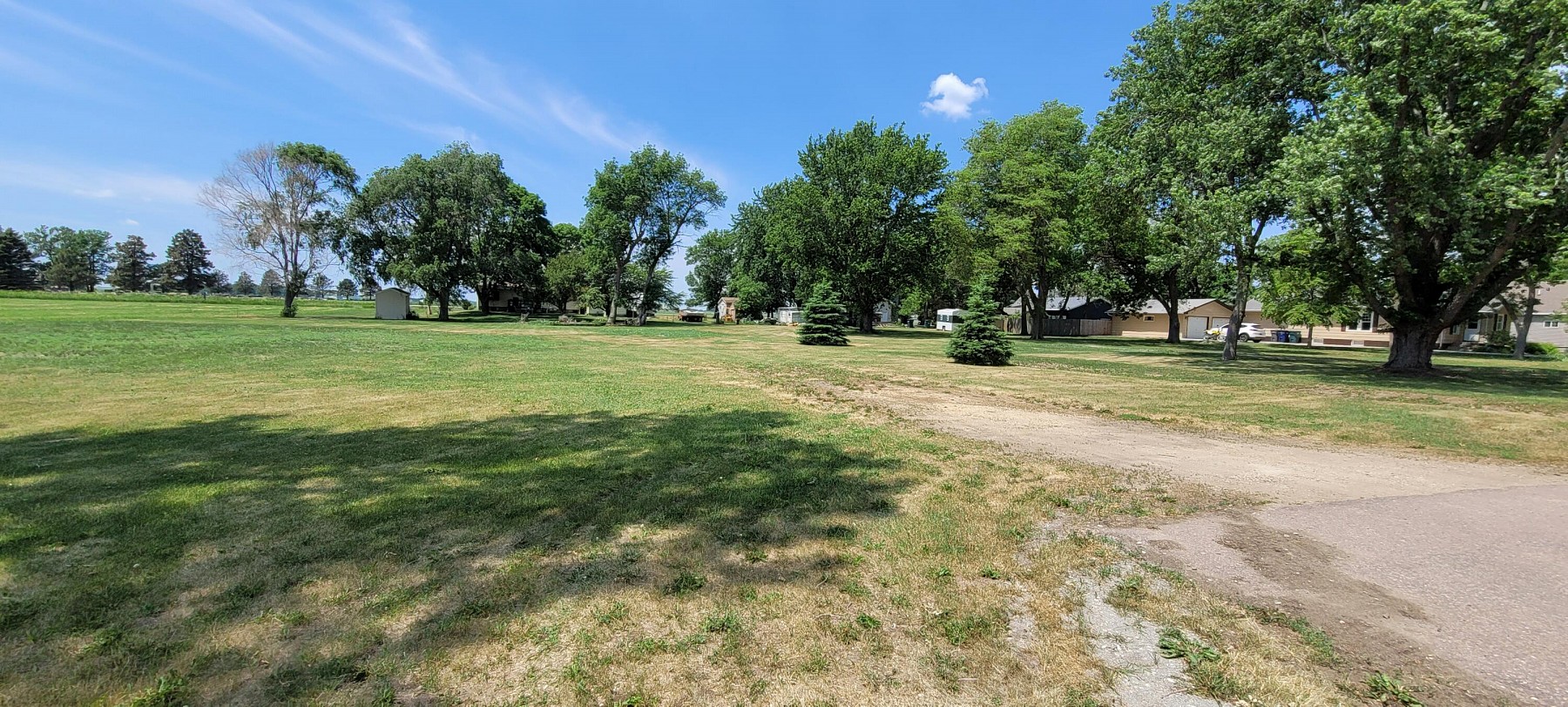 815/821 Johnson's and Reeves, Volga, SD 57071