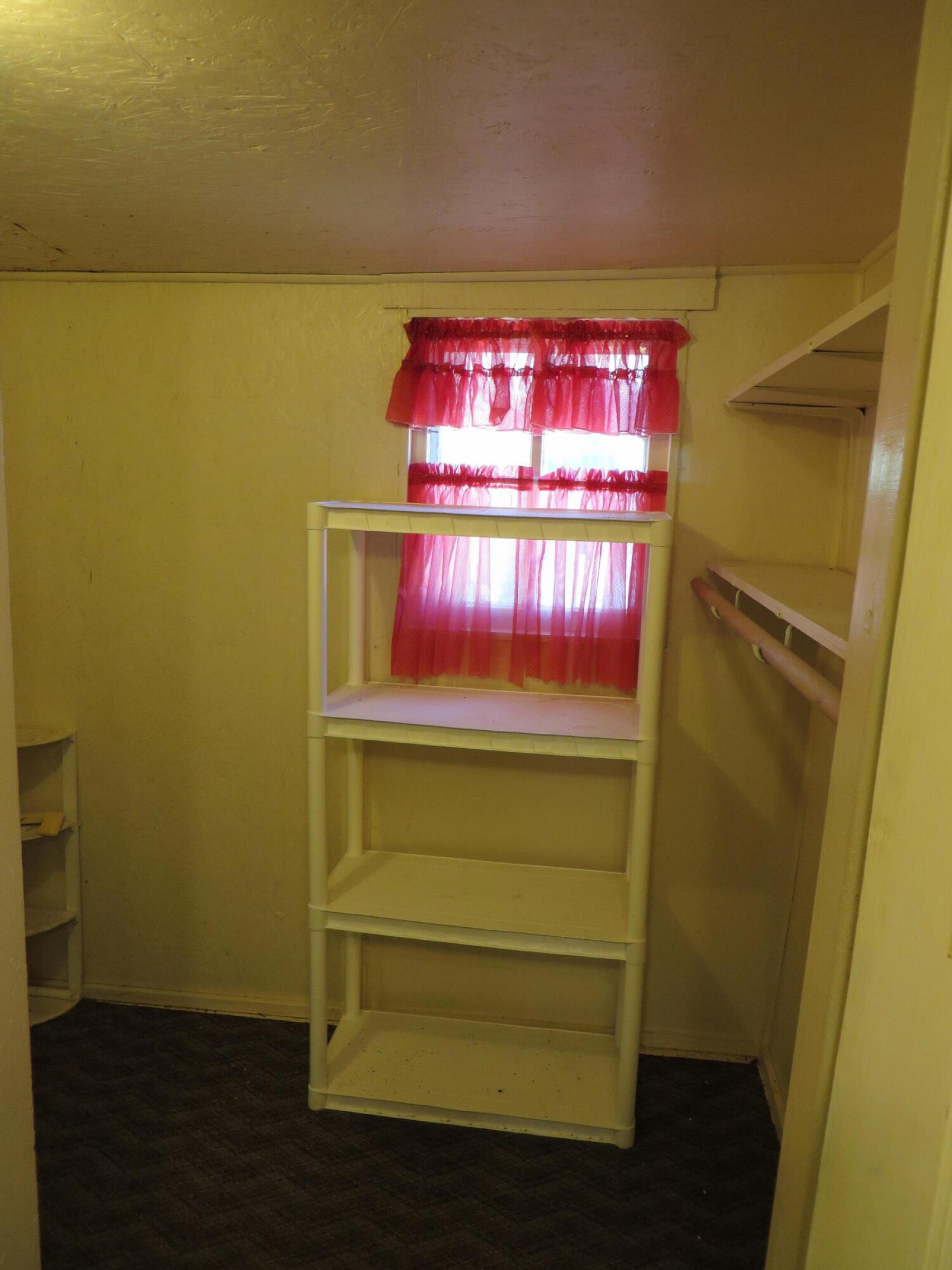 301 Park Avenue N, Lake Preston, SD 57249