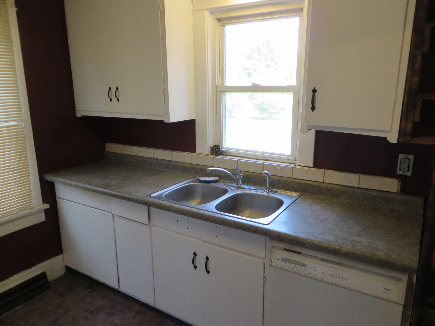 806 6th Street, Volga, SD 57071