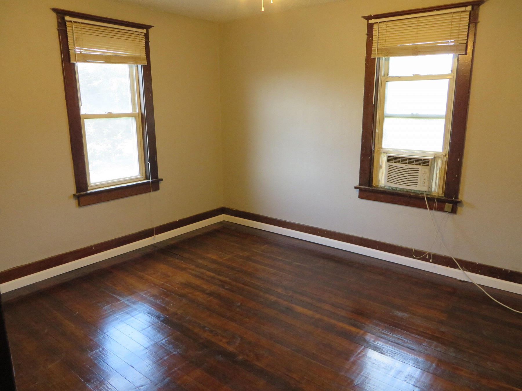 806 6th Street, Volga, SD 57071