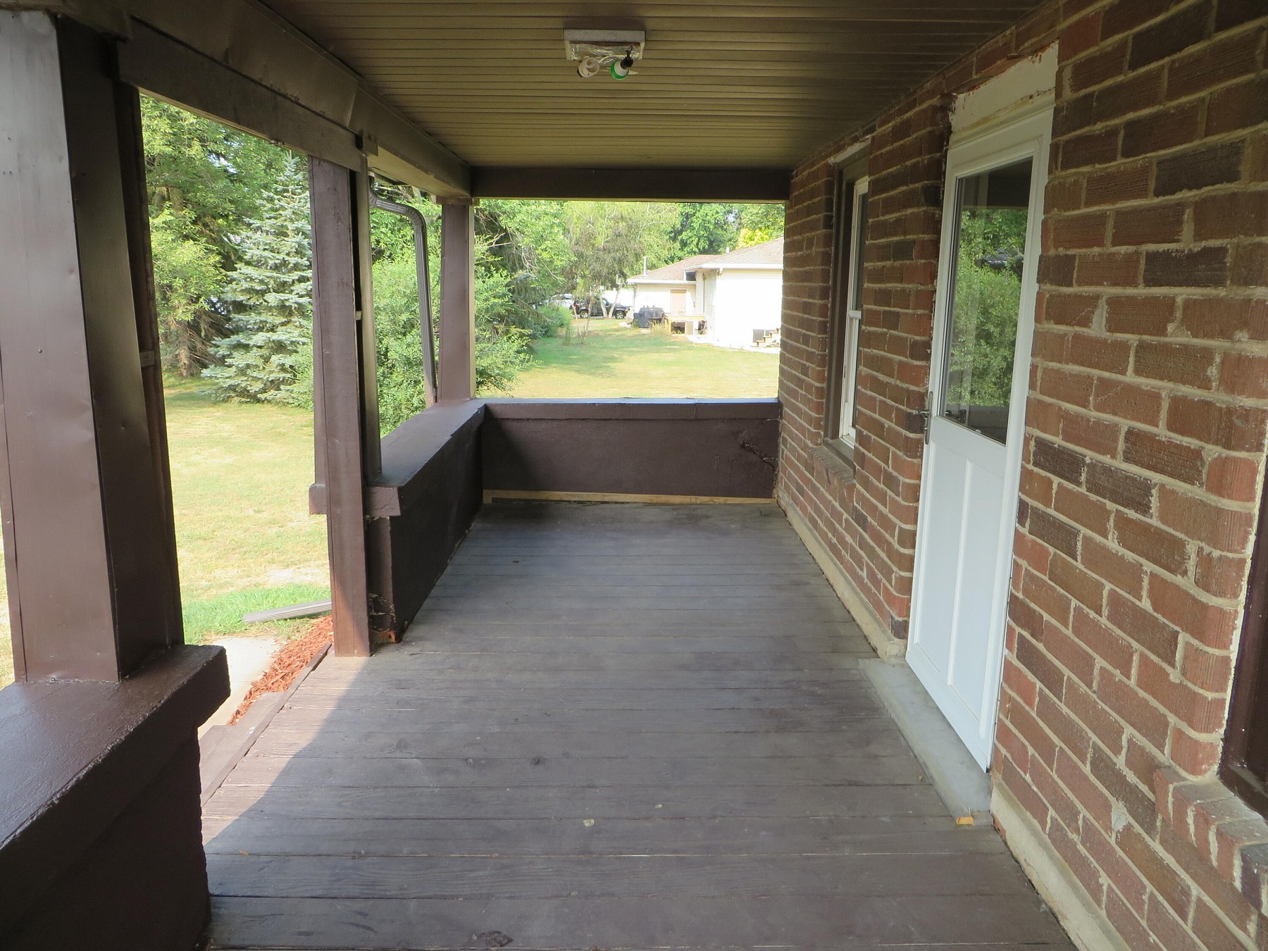 806 6th Street, Volga, SD 57071