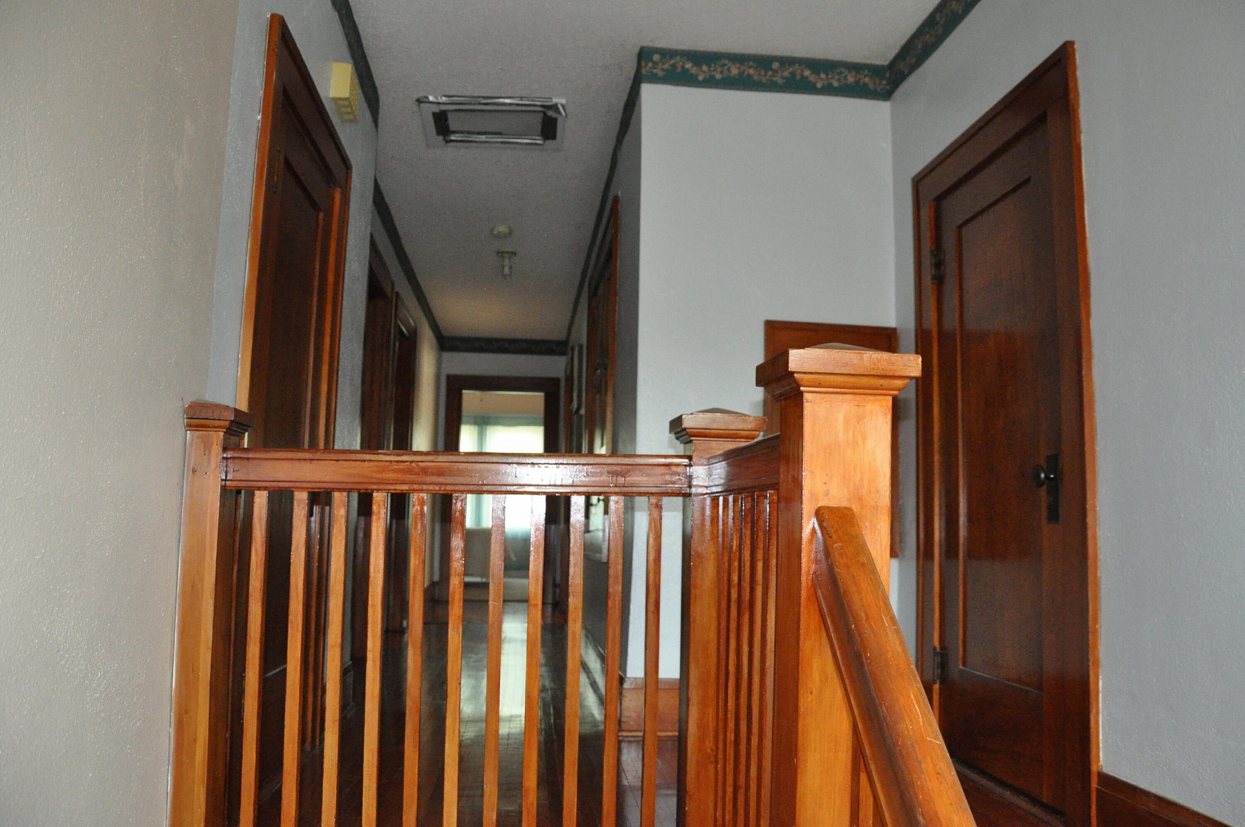 605 2nd Avenue, Flandreau, SD 57028