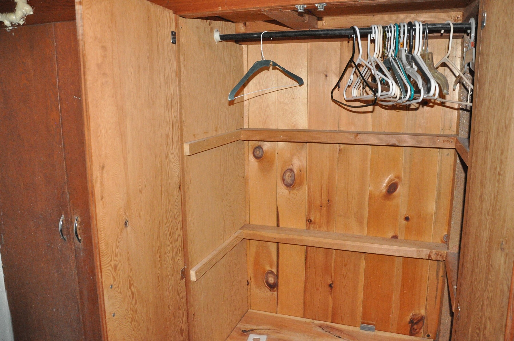 605 2nd Avenue, Flandreau, SD 57028