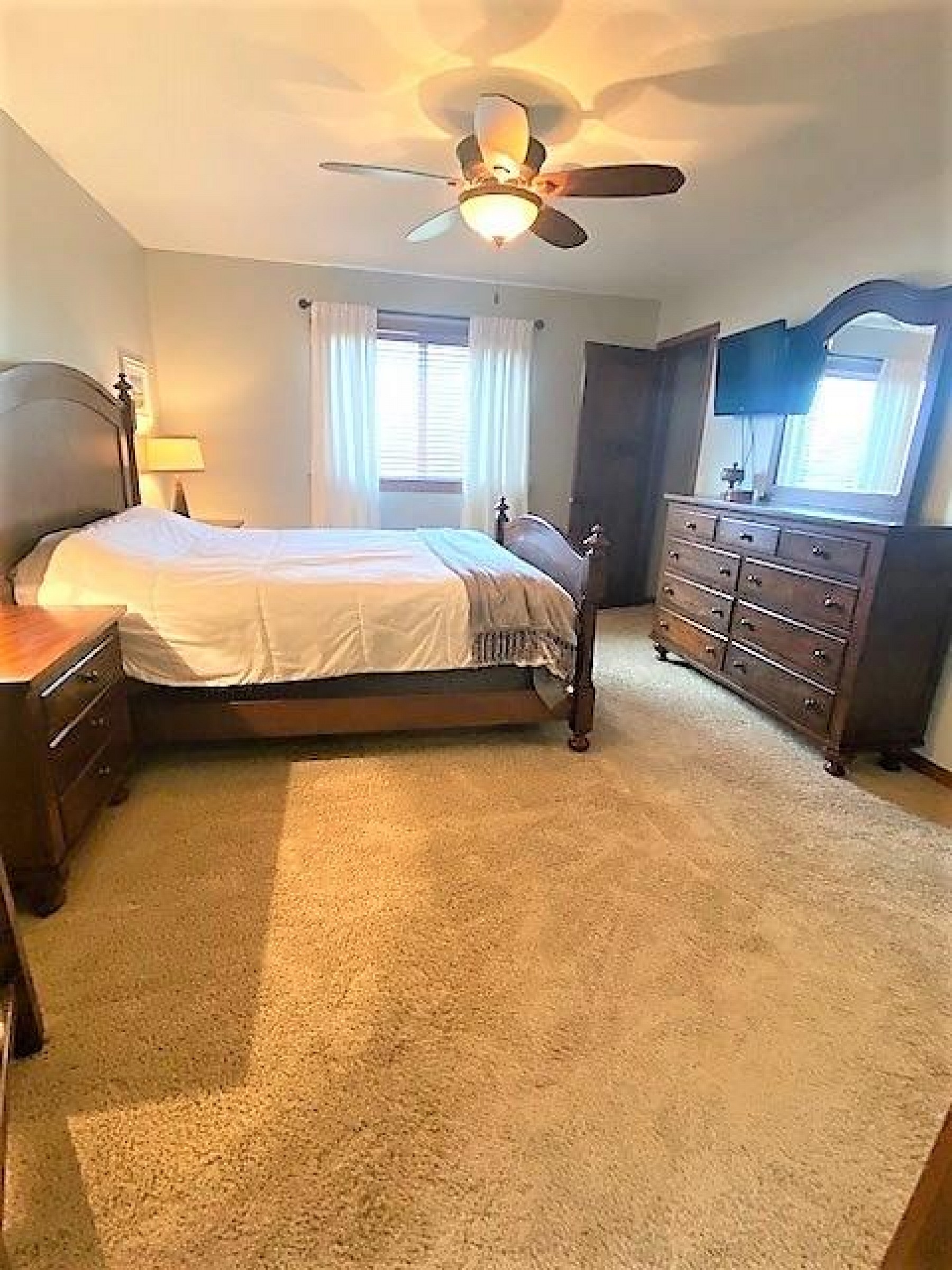 2315 16th Avenue S, Brookings, SD 57006