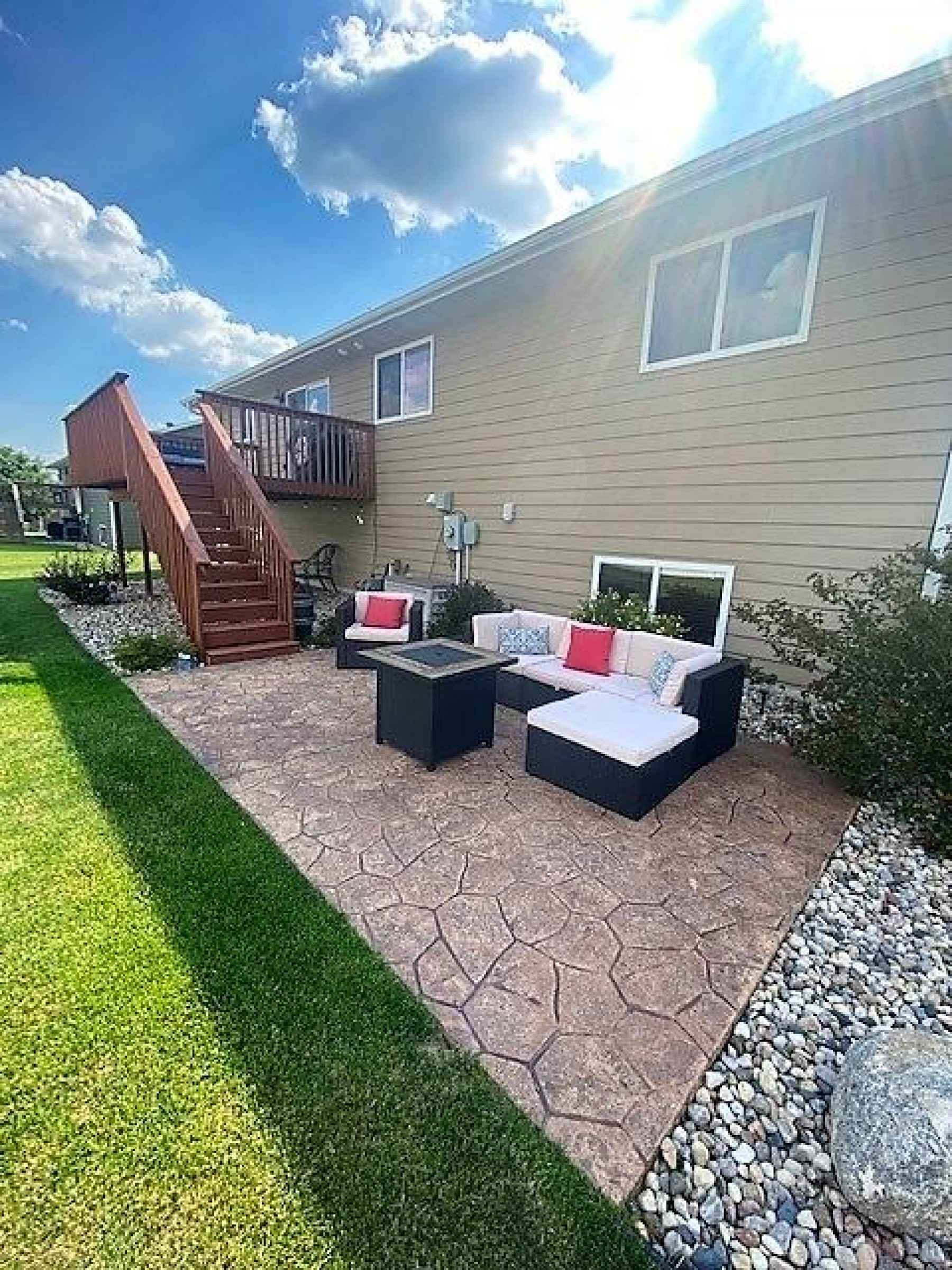 2315 16th Avenue S, Brookings, SD 57006