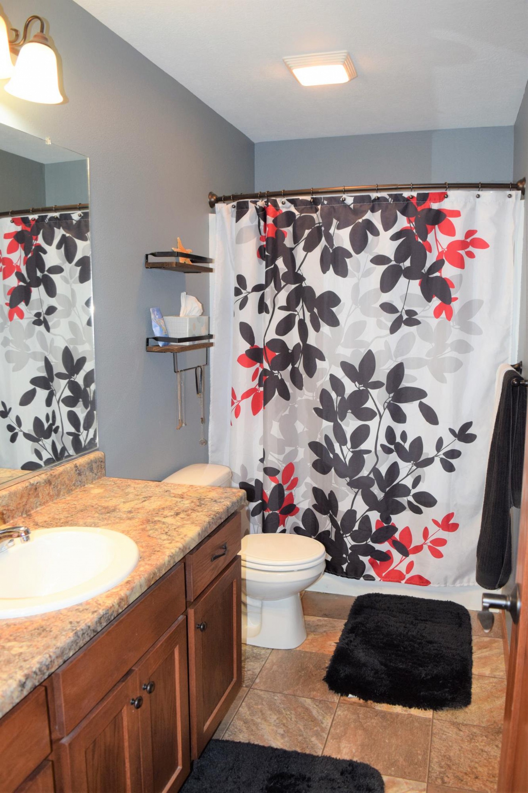 2315 16th Avenue S, Brookings, SD 57006