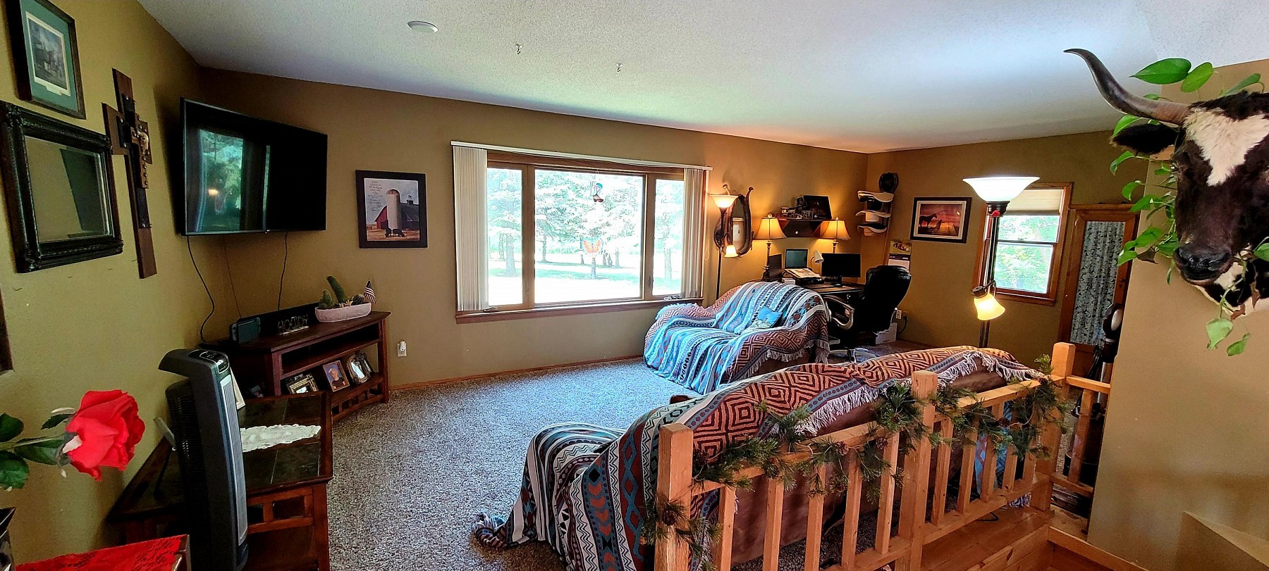 47221 225th Street, Flandreau, SD 57028