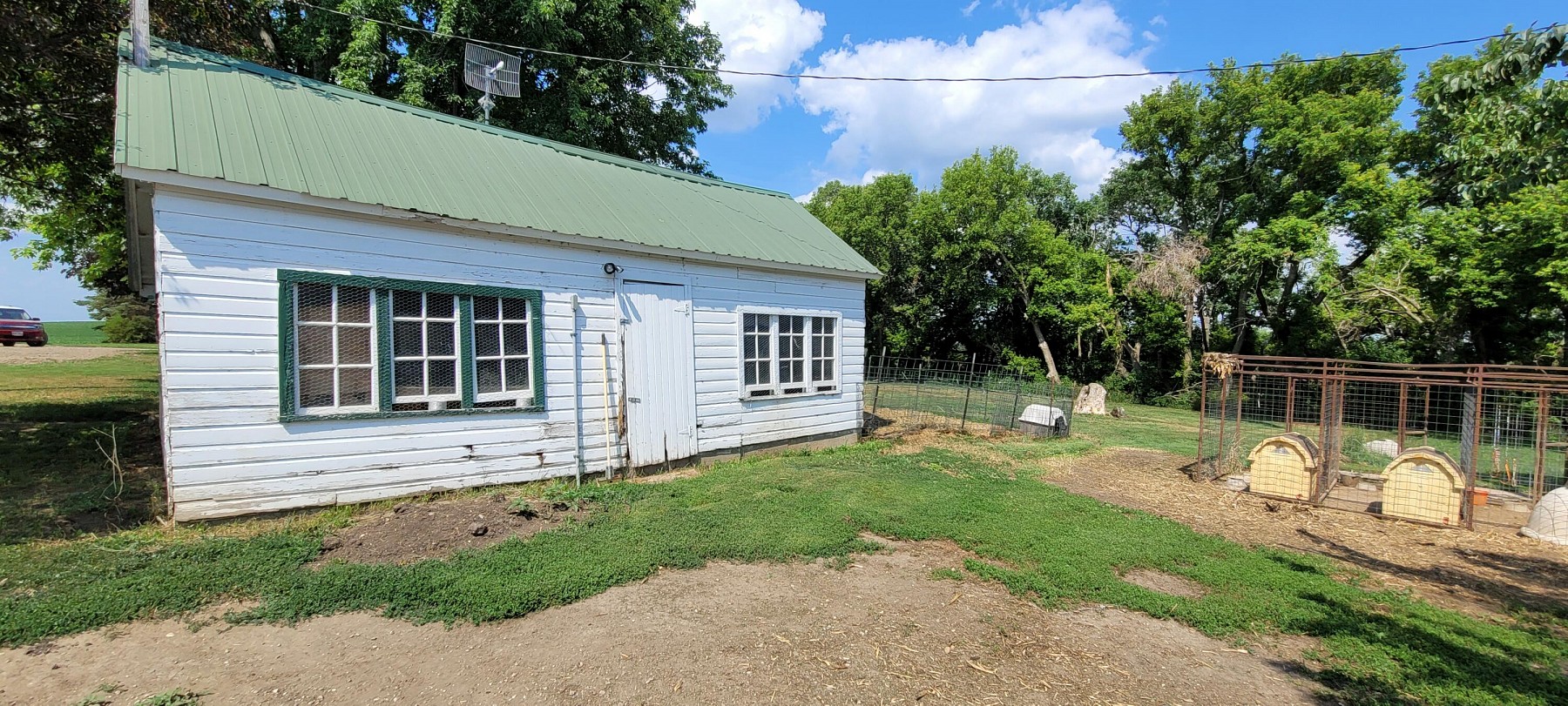 47221 225th Street, Flandreau, SD 57028