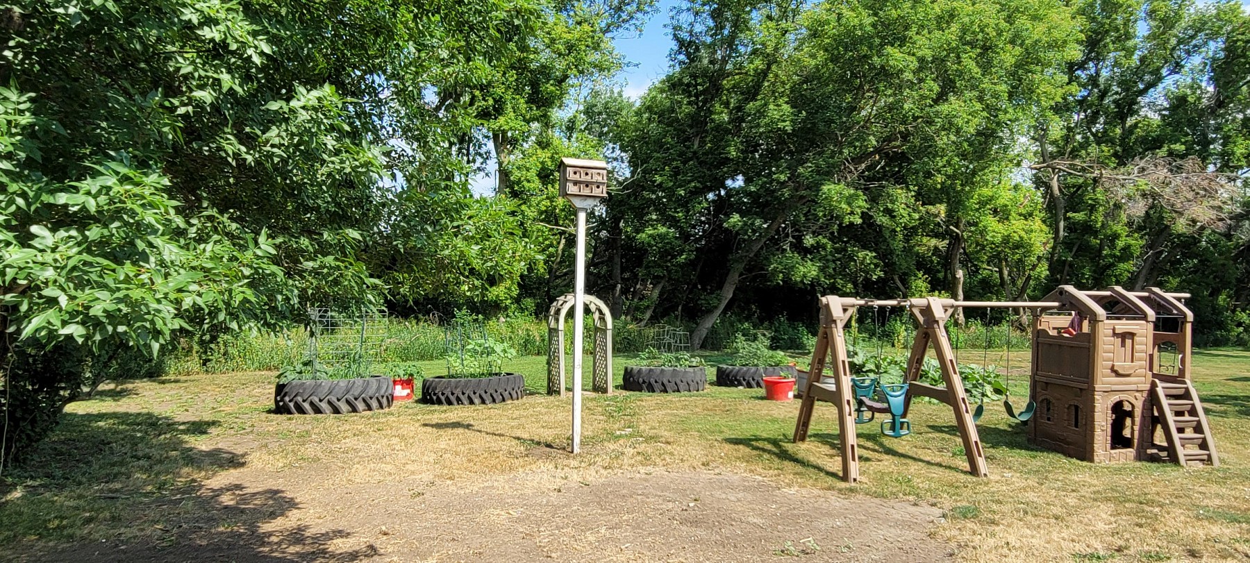 47221 225th Street, Flandreau, SD 57028