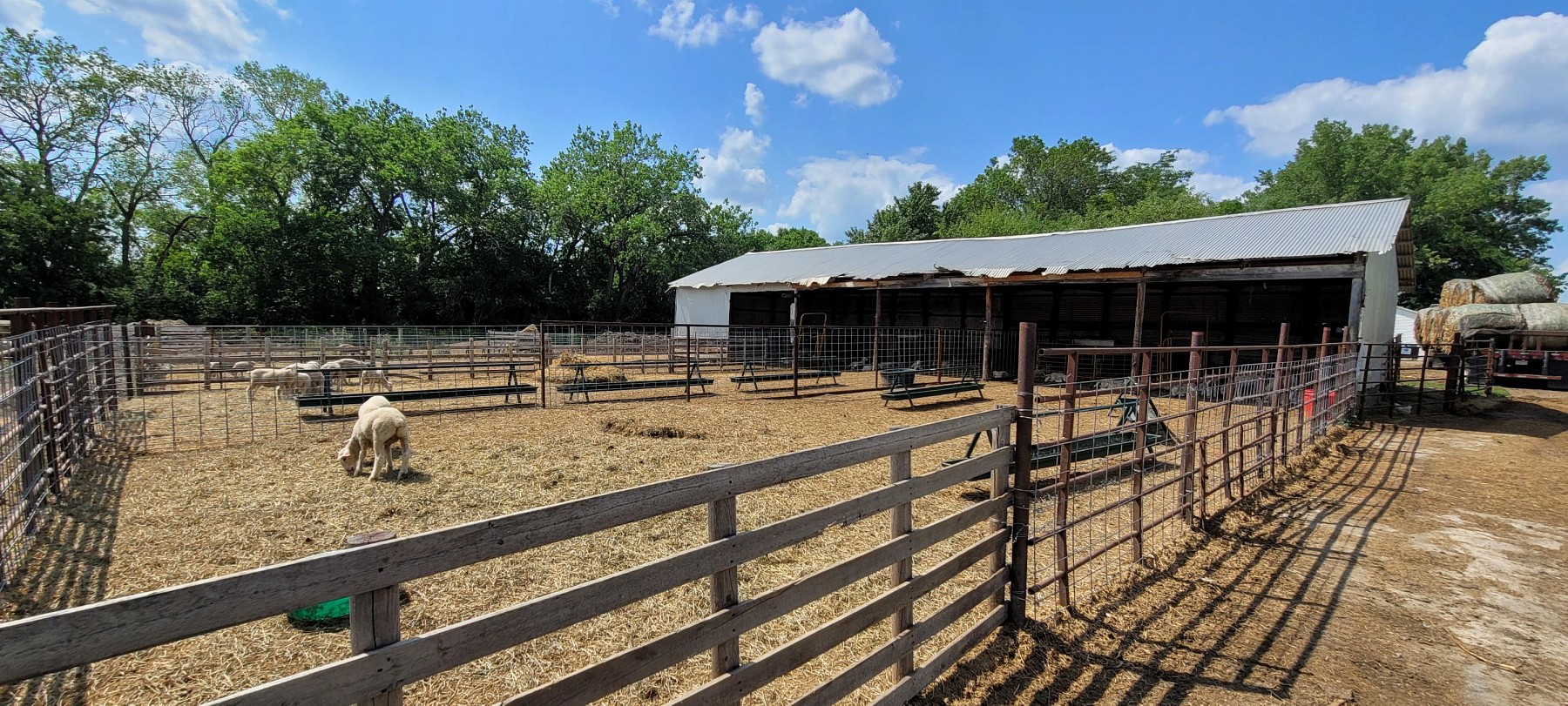 47221 225th Street, Flandreau, SD 57028