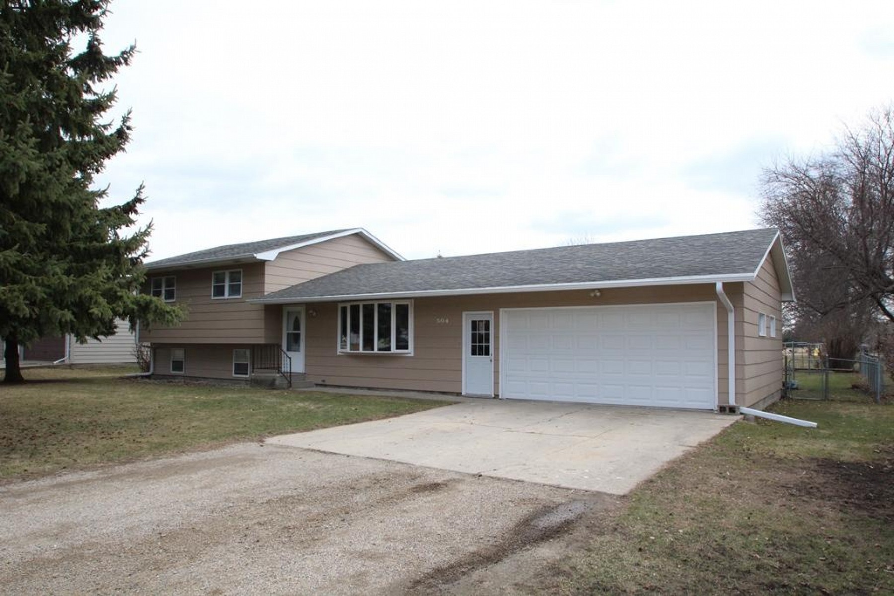 504 Pine Street, Aurora, SD 57002