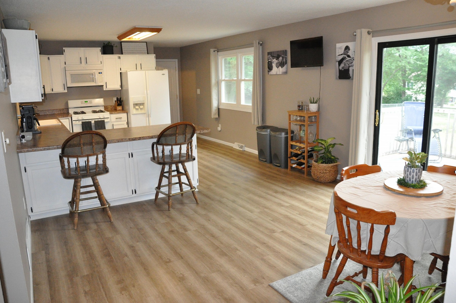 204 Heather Lane, Brookings, SD 57006